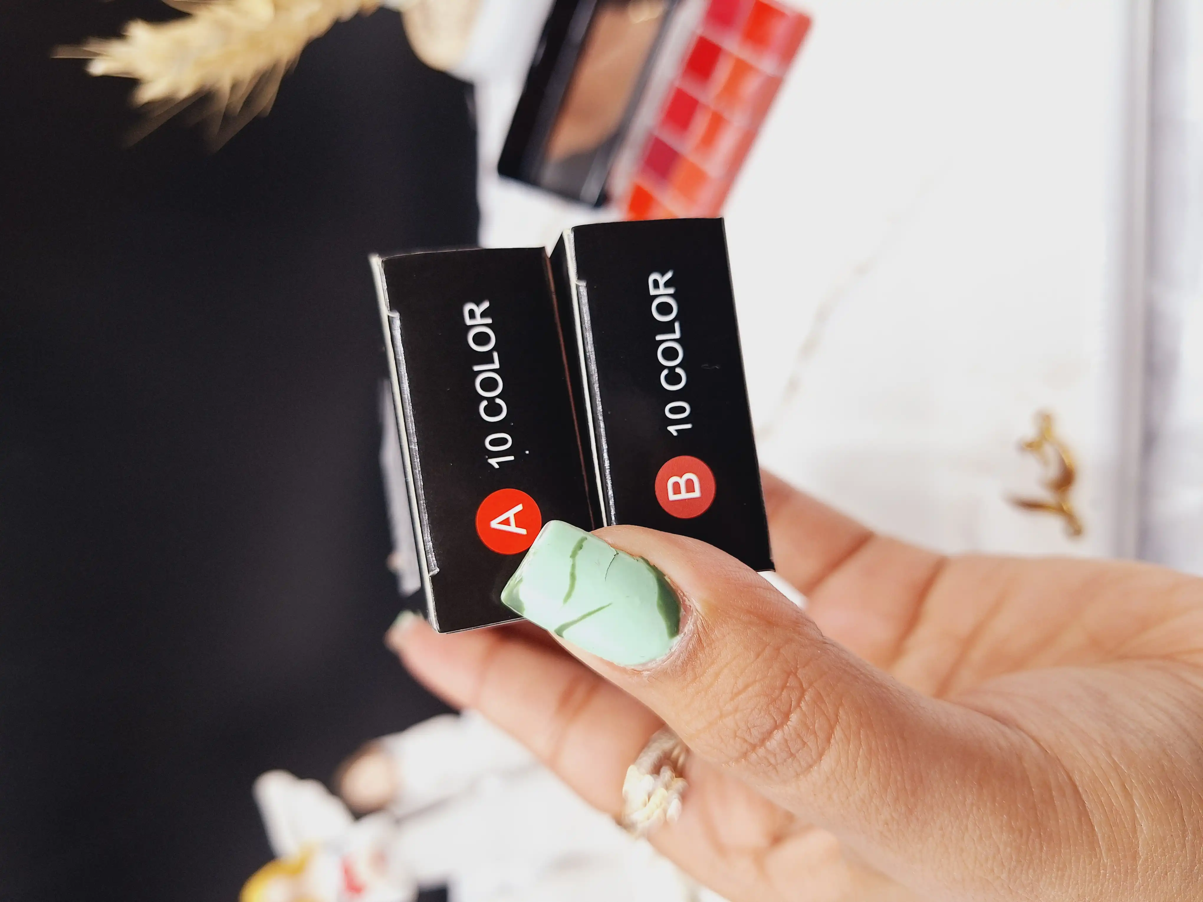 پالت رژ لب ده رنگ برند دوسه  doucce کد SD077