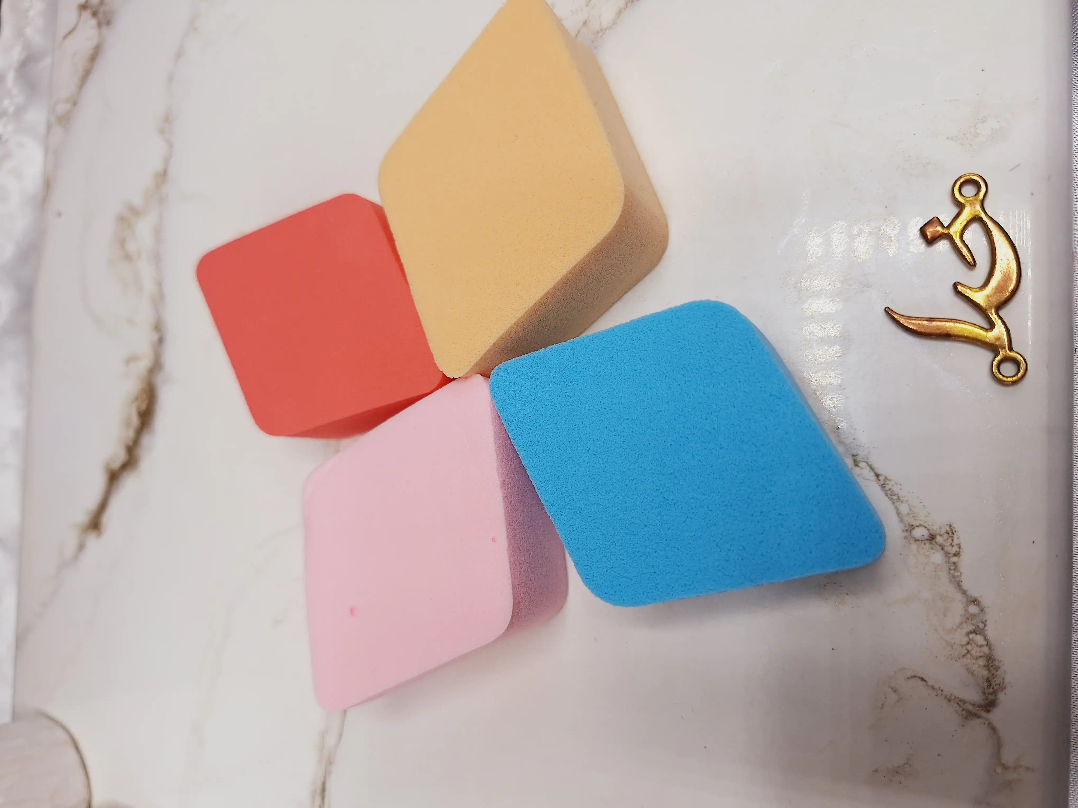 پد 4تیکه میکاپ برند ‏MELOILAMEL‏ کد SH2201