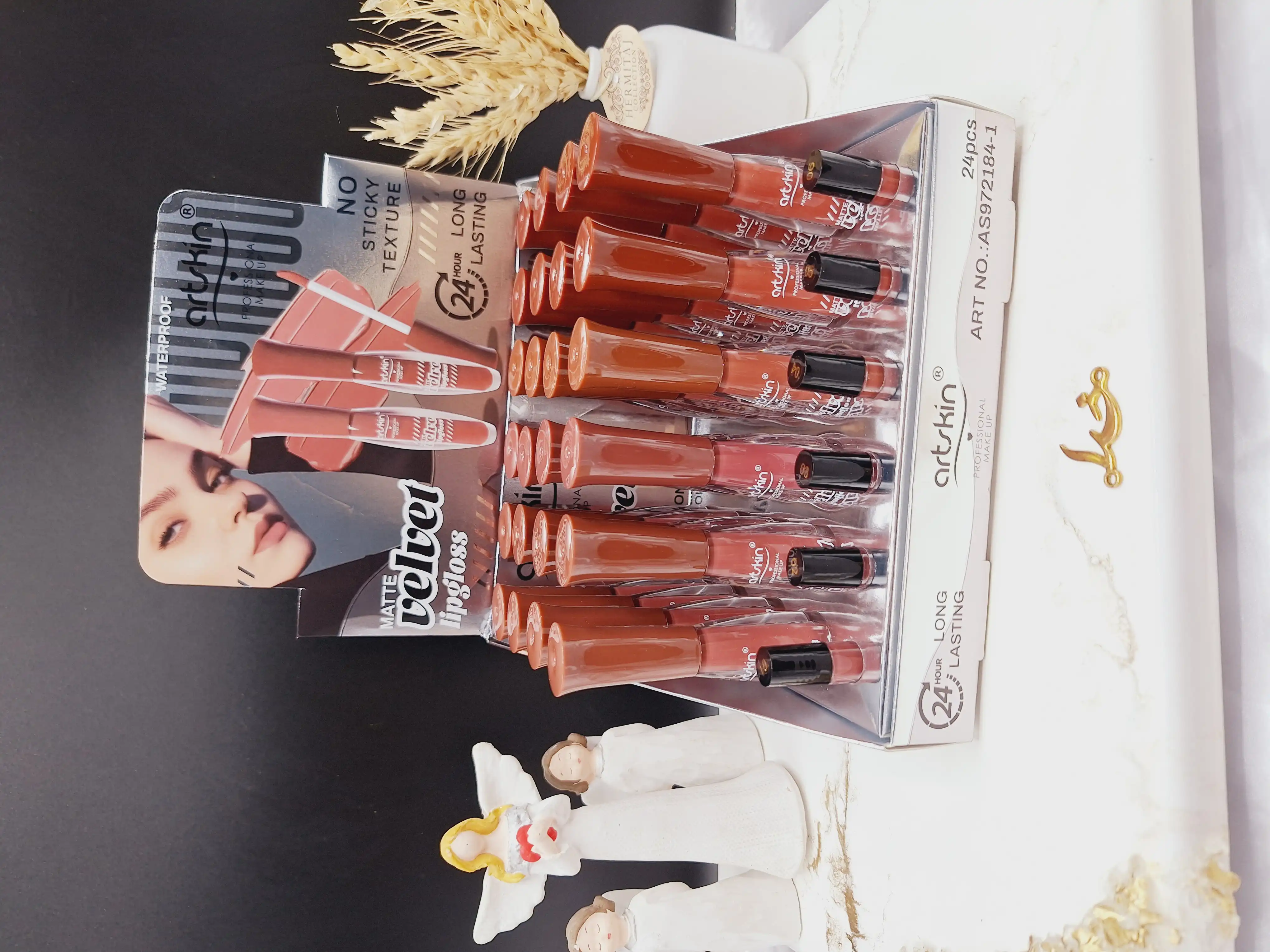 پک 6 عددی رژ مایع مخملی 24 ساعته مدل کوزه ای برند آرت اسکین artskin کد SA972184-1