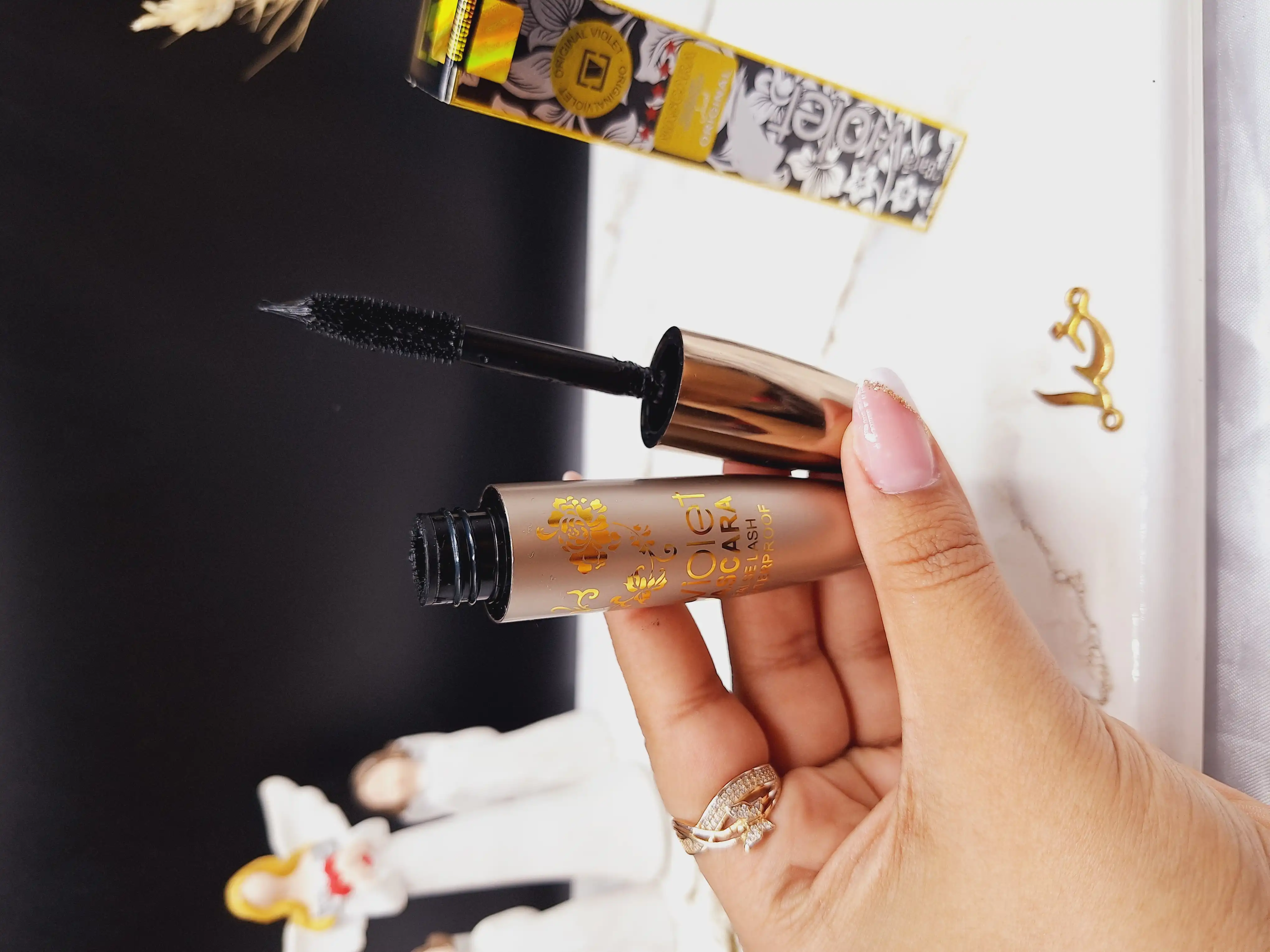 ریمل بلند کننده مژه و ضد آب لارا ویولت اصلی Lara Violet کد M124