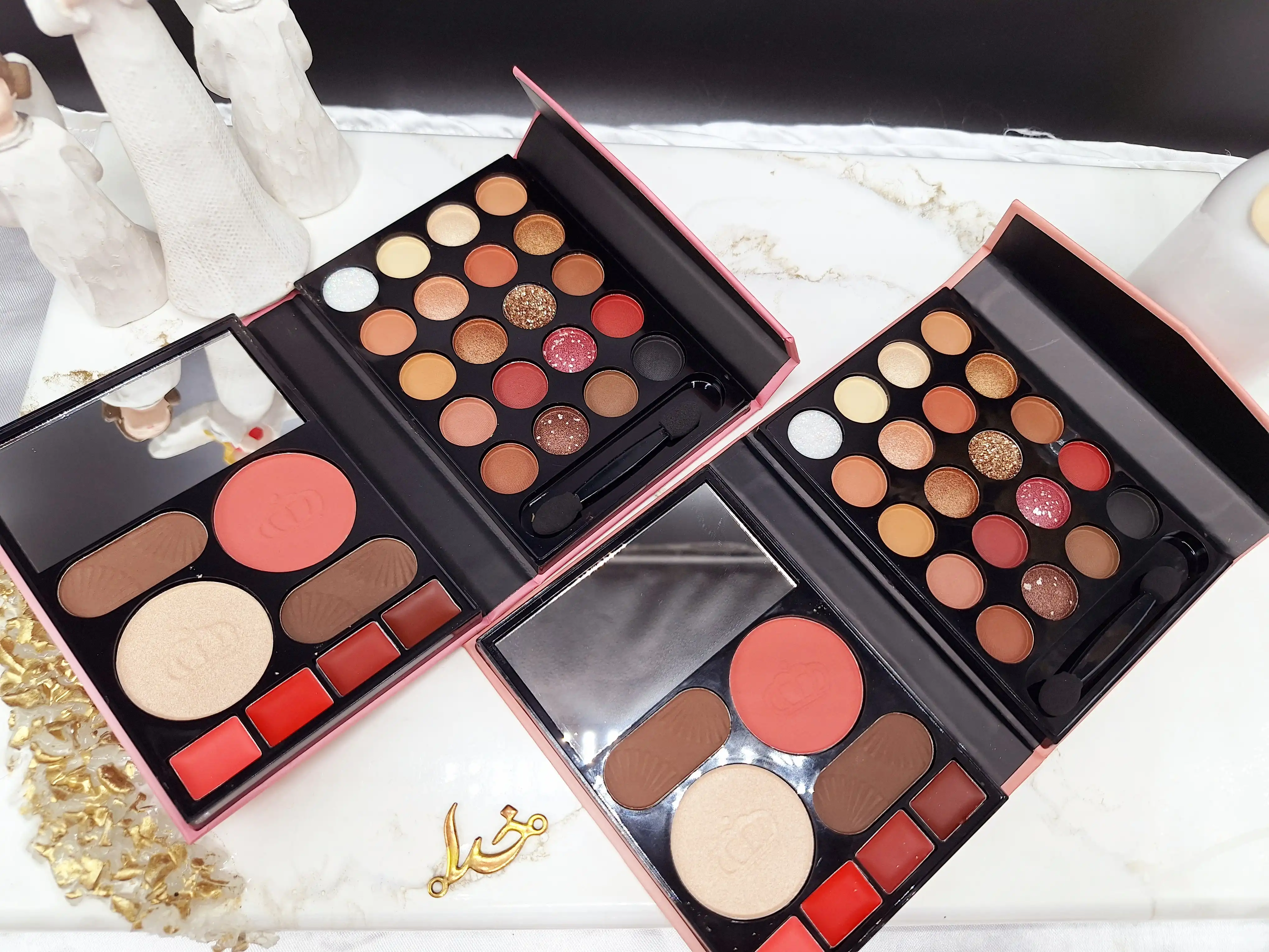 پالت سایه آنالیدی طرح دختر بامزه برند LAREEN کد G078