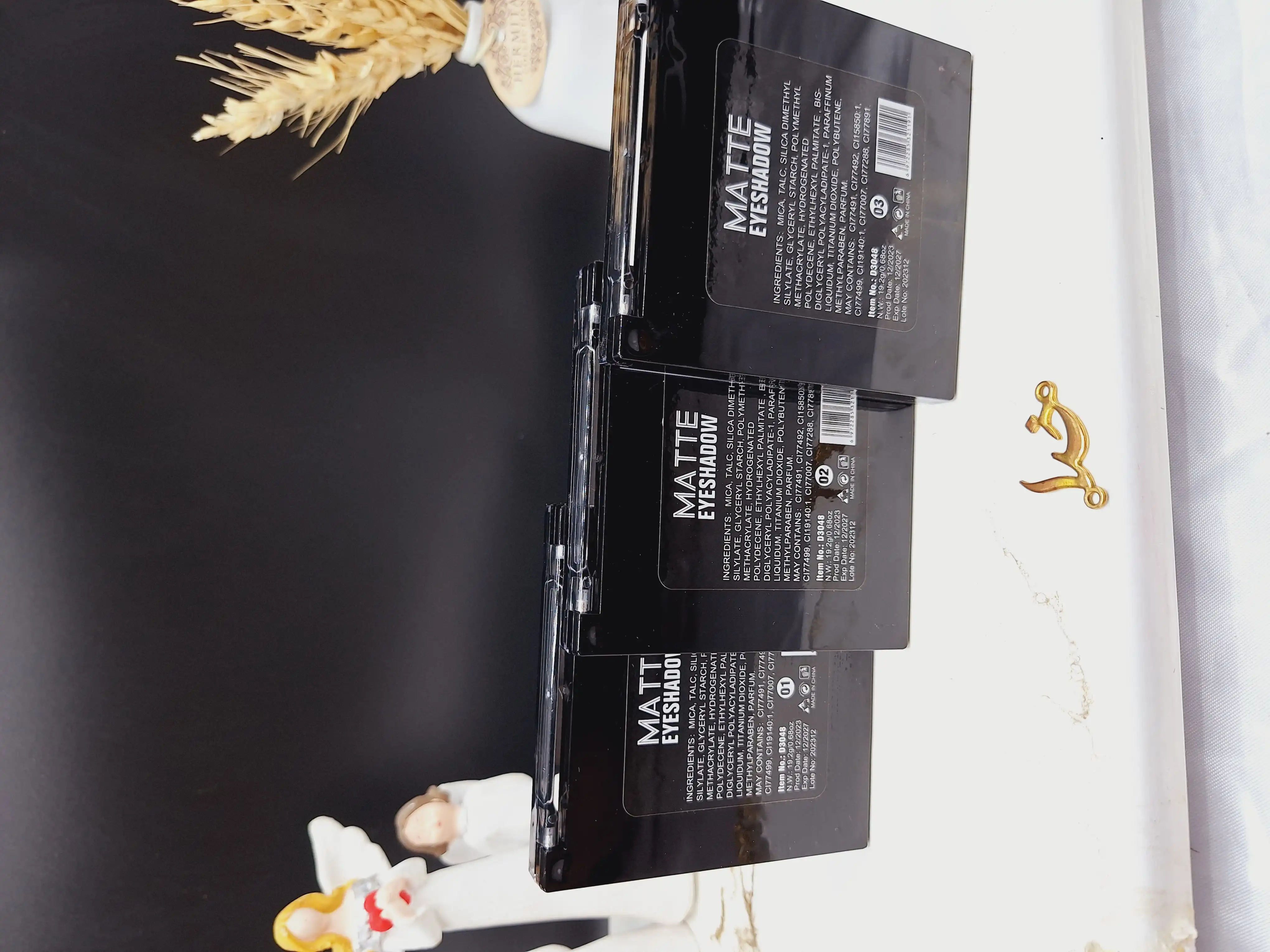 سایه خفن 16 رنگ مات و شاین DoDe Girl کد D3048