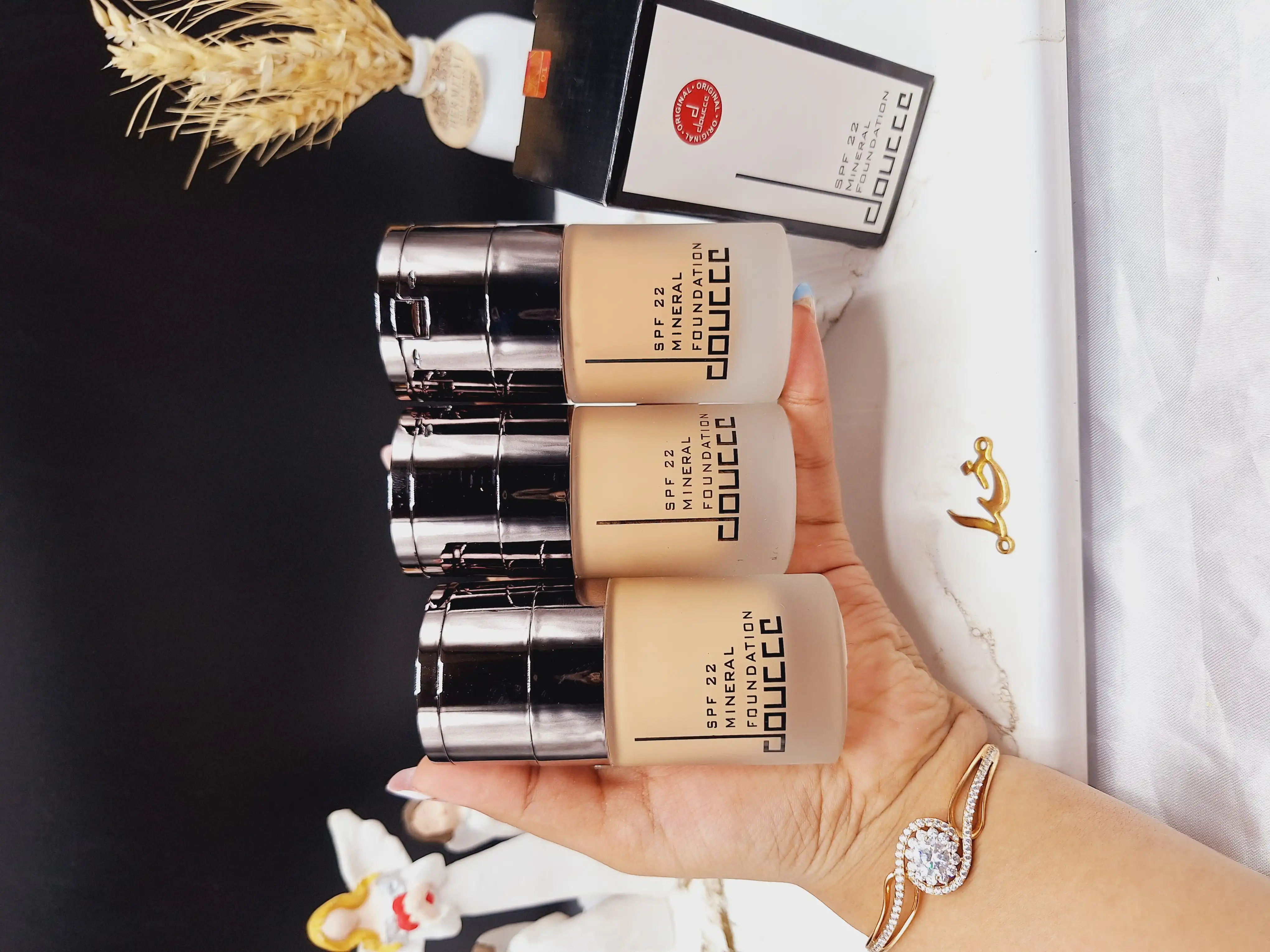 کرم پودر دوسه DOUCCE دارای ویتامین E کد 5324