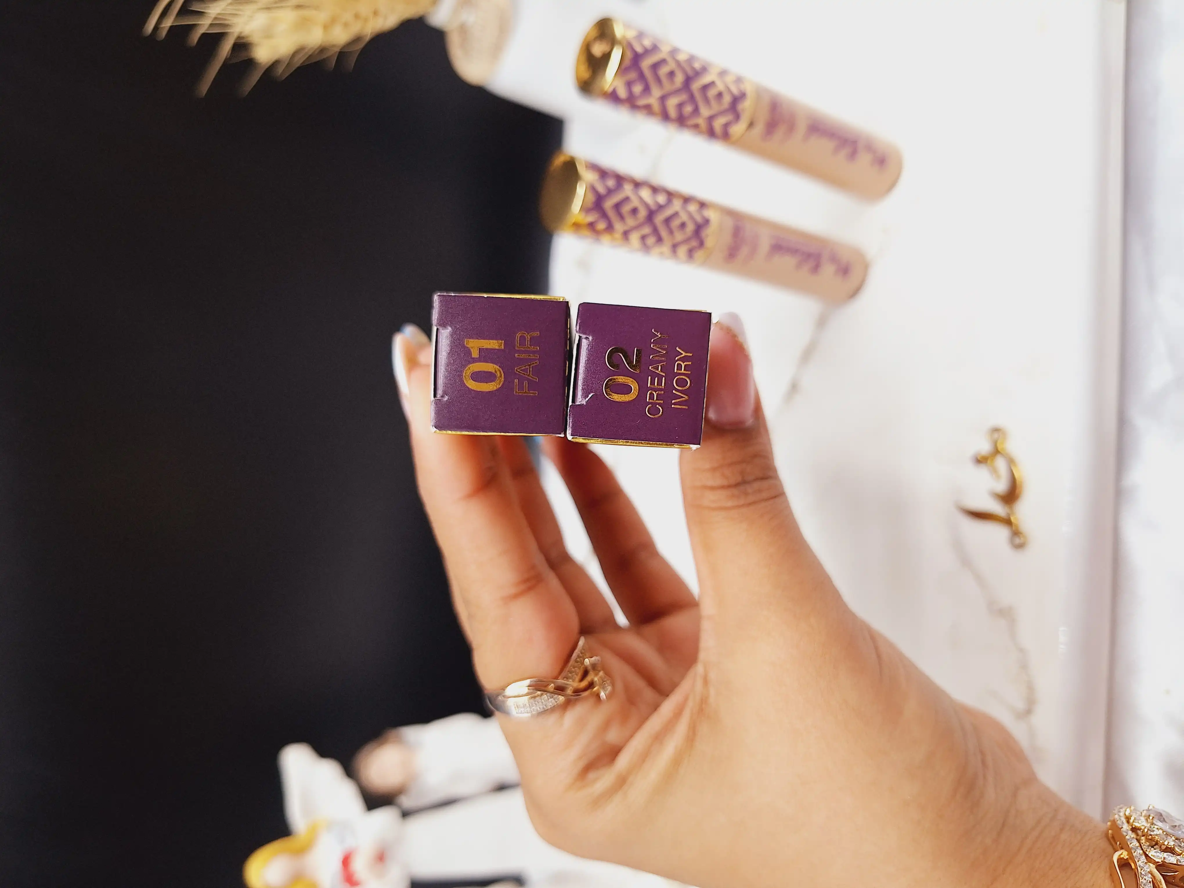 کانسلیر زیر چشم آرت اسکین با کاور سبک کد 3304