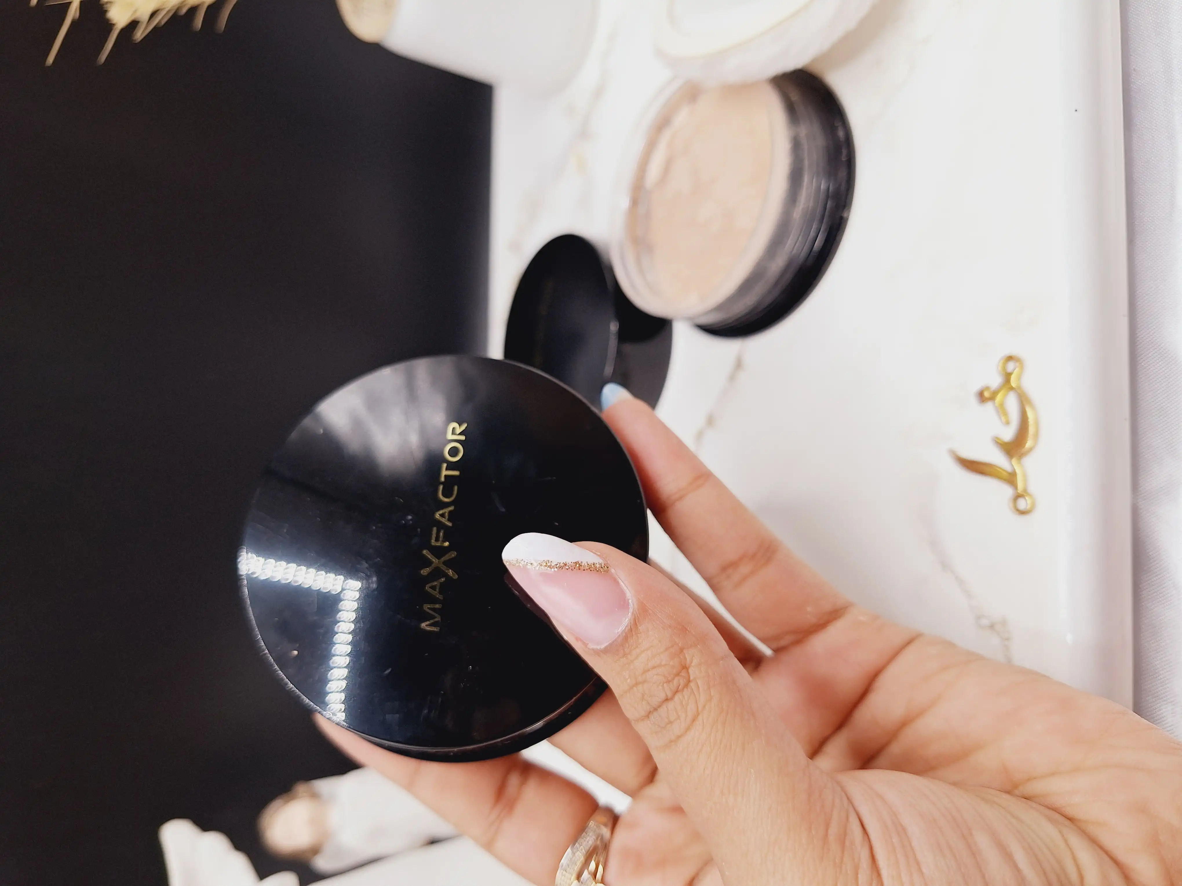 پودر فیکس با کیفیت برند مکس فاکتور MAX FACTOR کد 6178