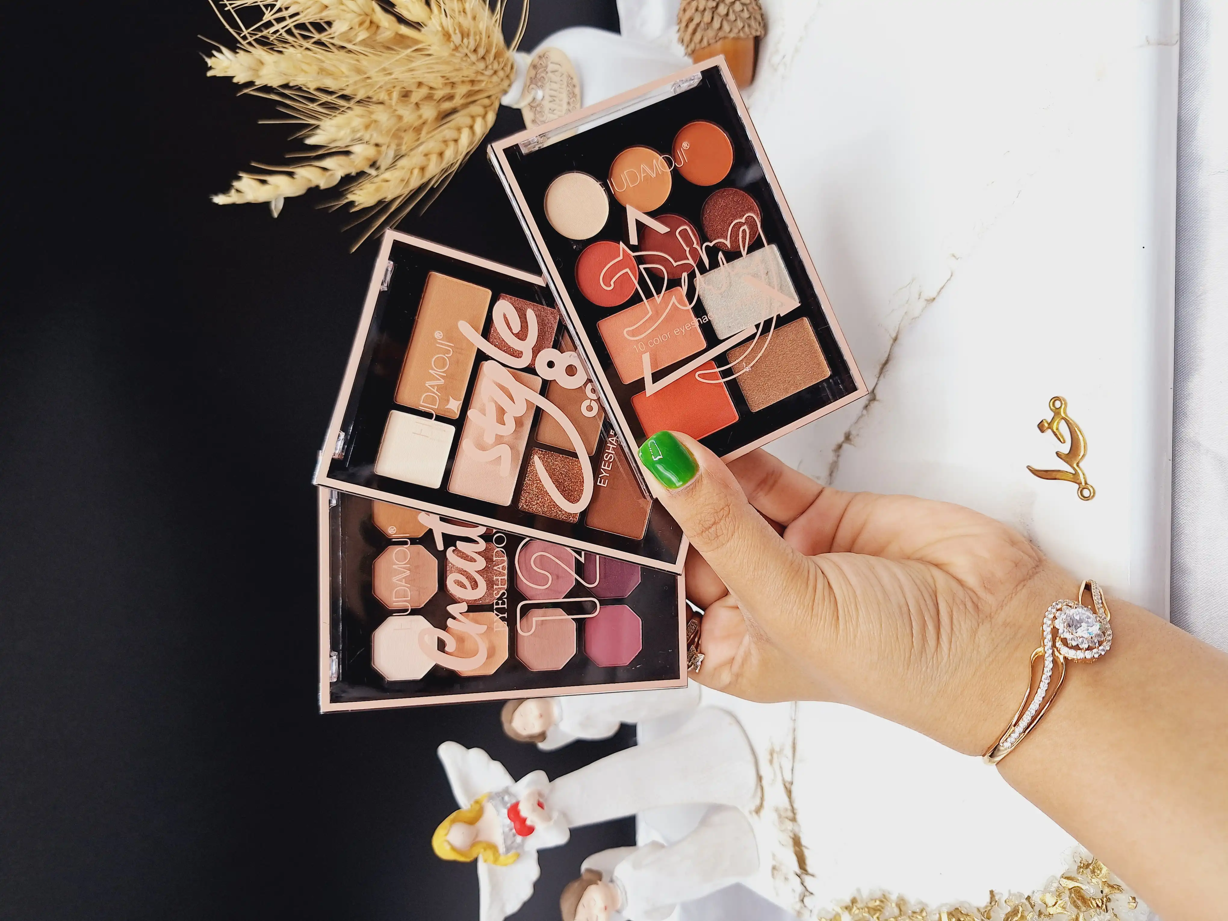 پالت سایه چشم همه کاره HUDAMOJI کد ES-409