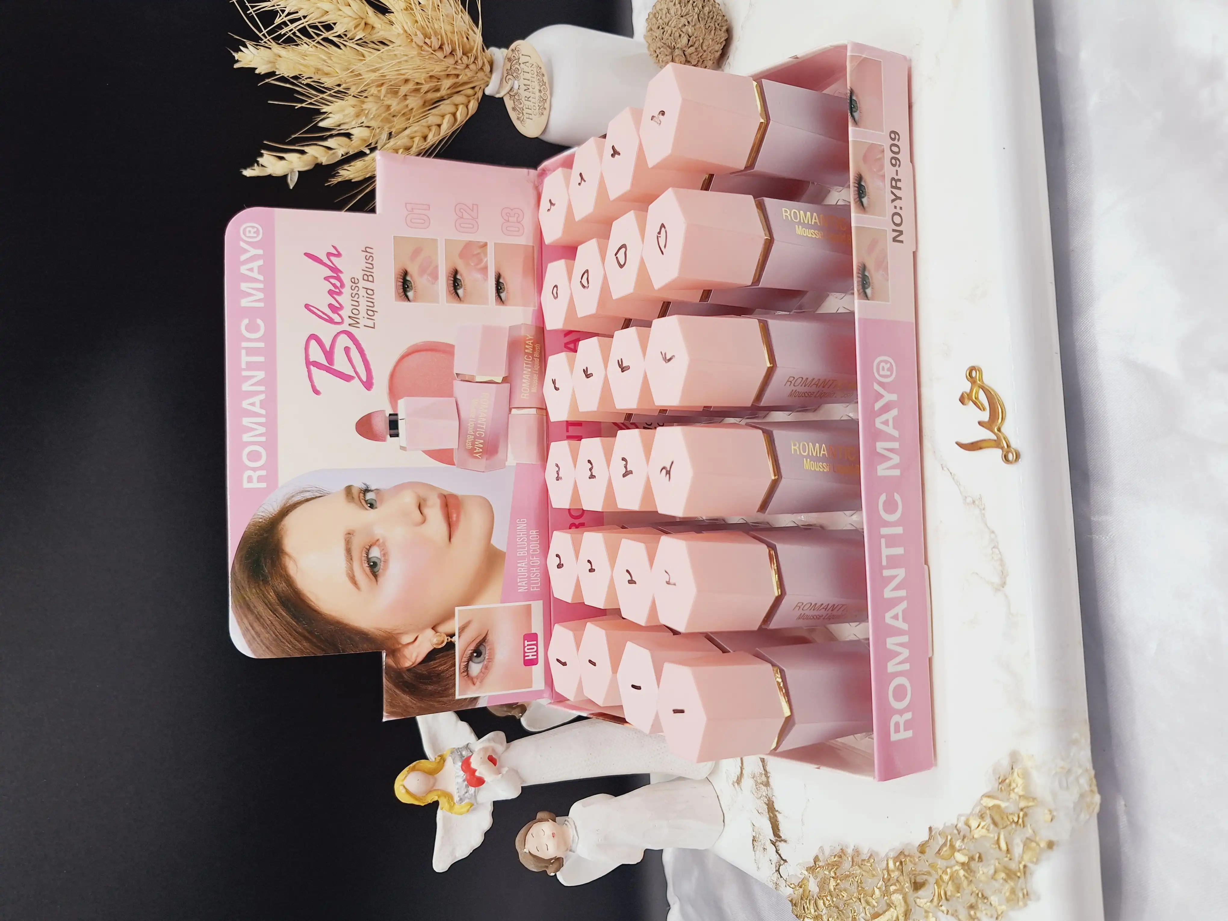 رژ گونه پد دار مایع برند ROMANTIC MAY کد YR-909