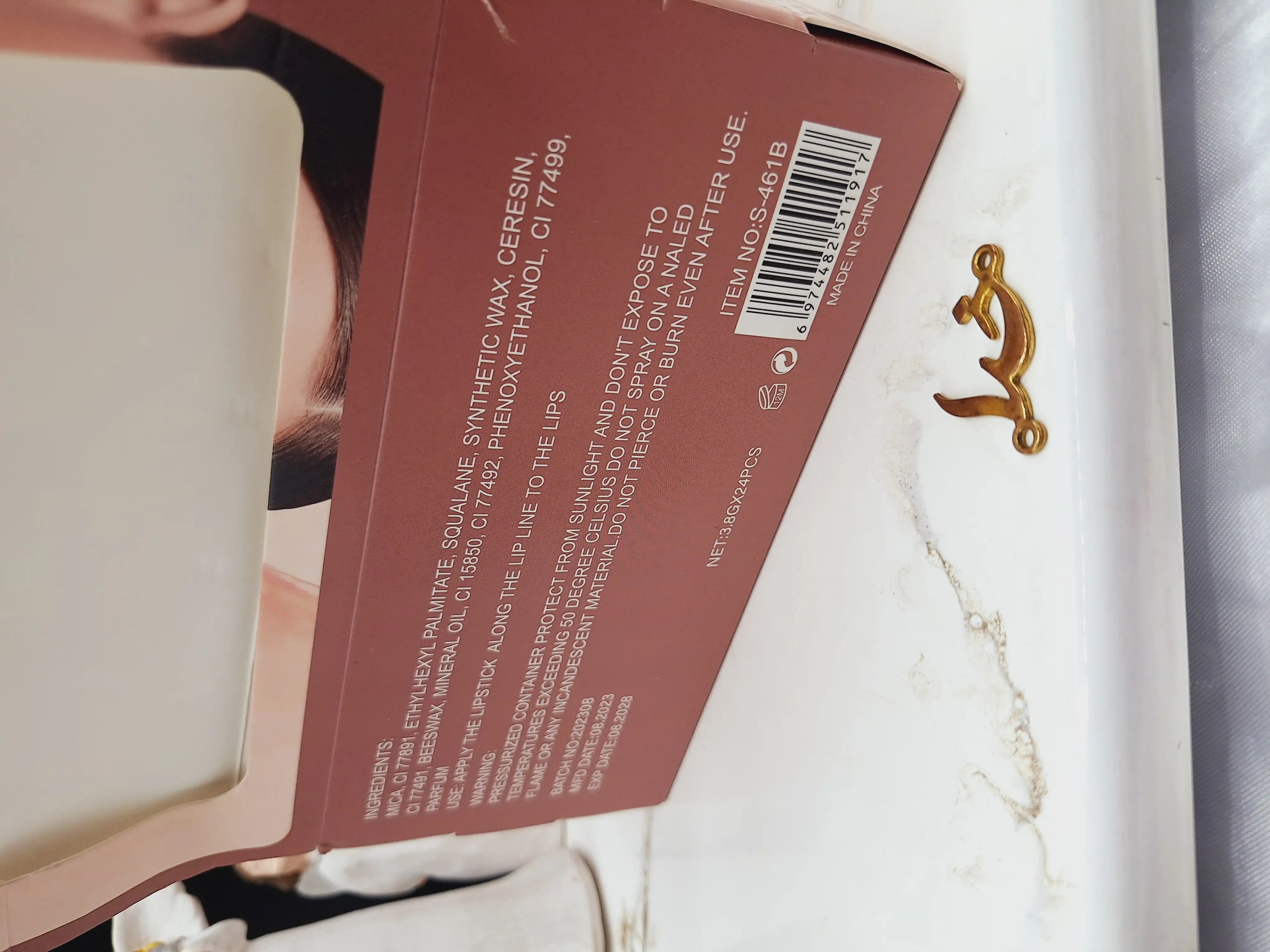 پک 6 تایی رژ لب جامد مات برند ‏FHUDAMOJI کد S-461B