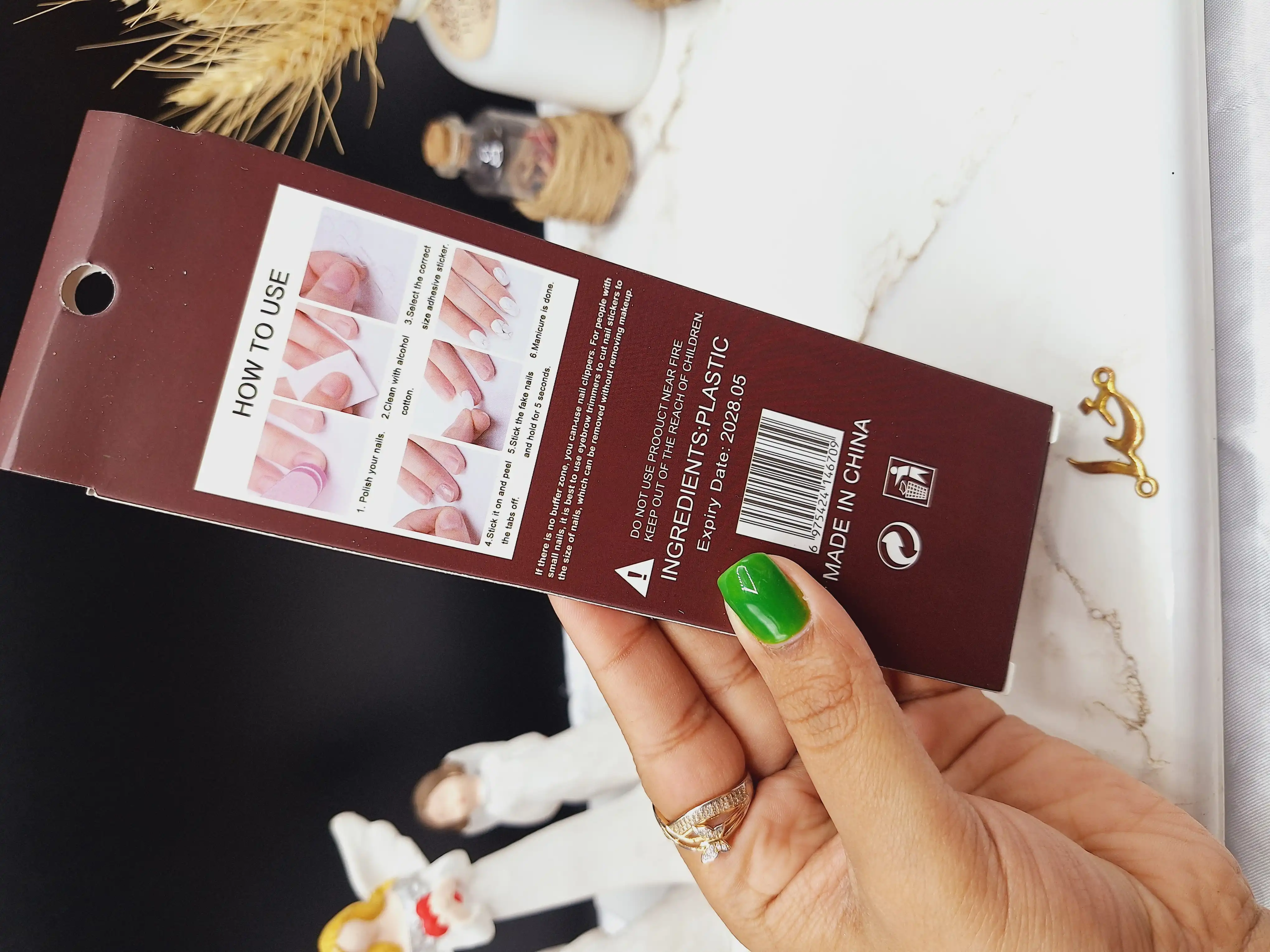 پک ناخن مصنوعی گلیتری برند 7TO5 کد 6709