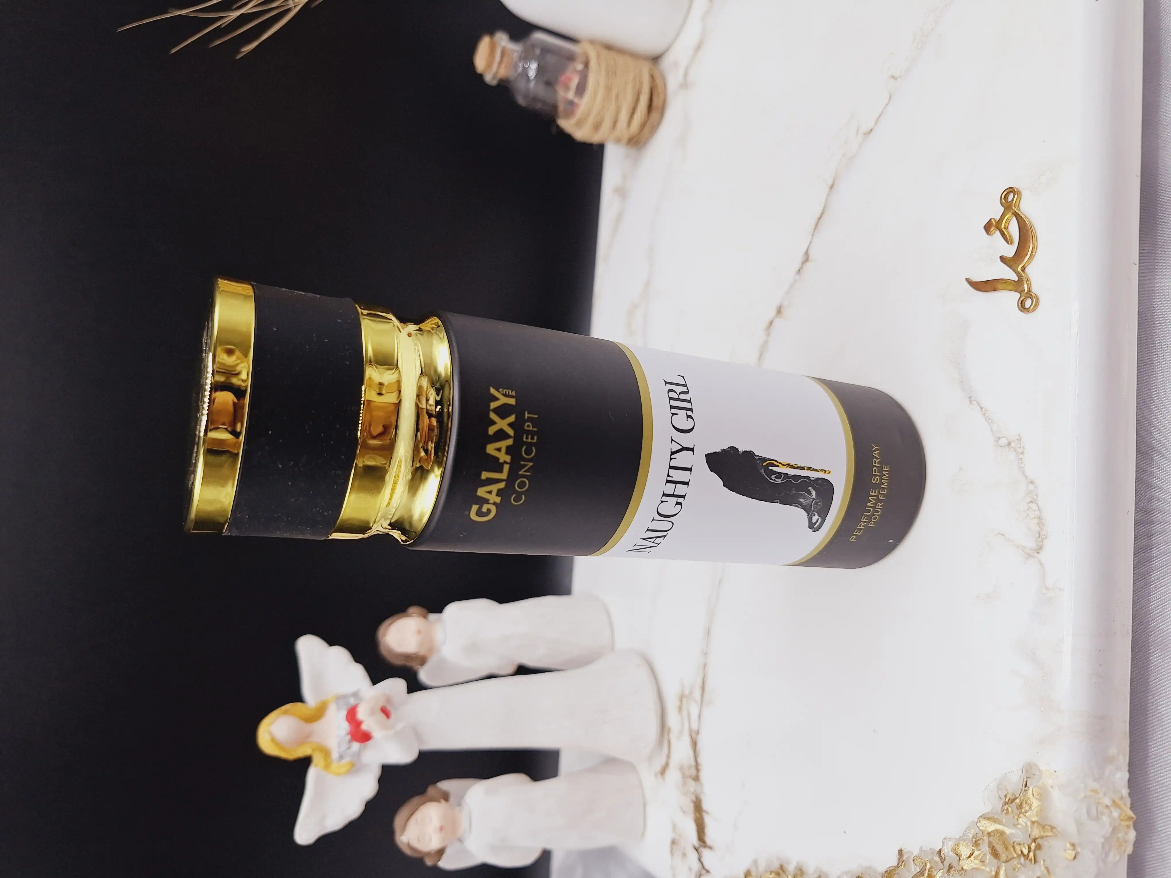 اسپری خوشبو کننده زنانه NAUGHTY Girl برند گلکسی GALAXY کد B8414