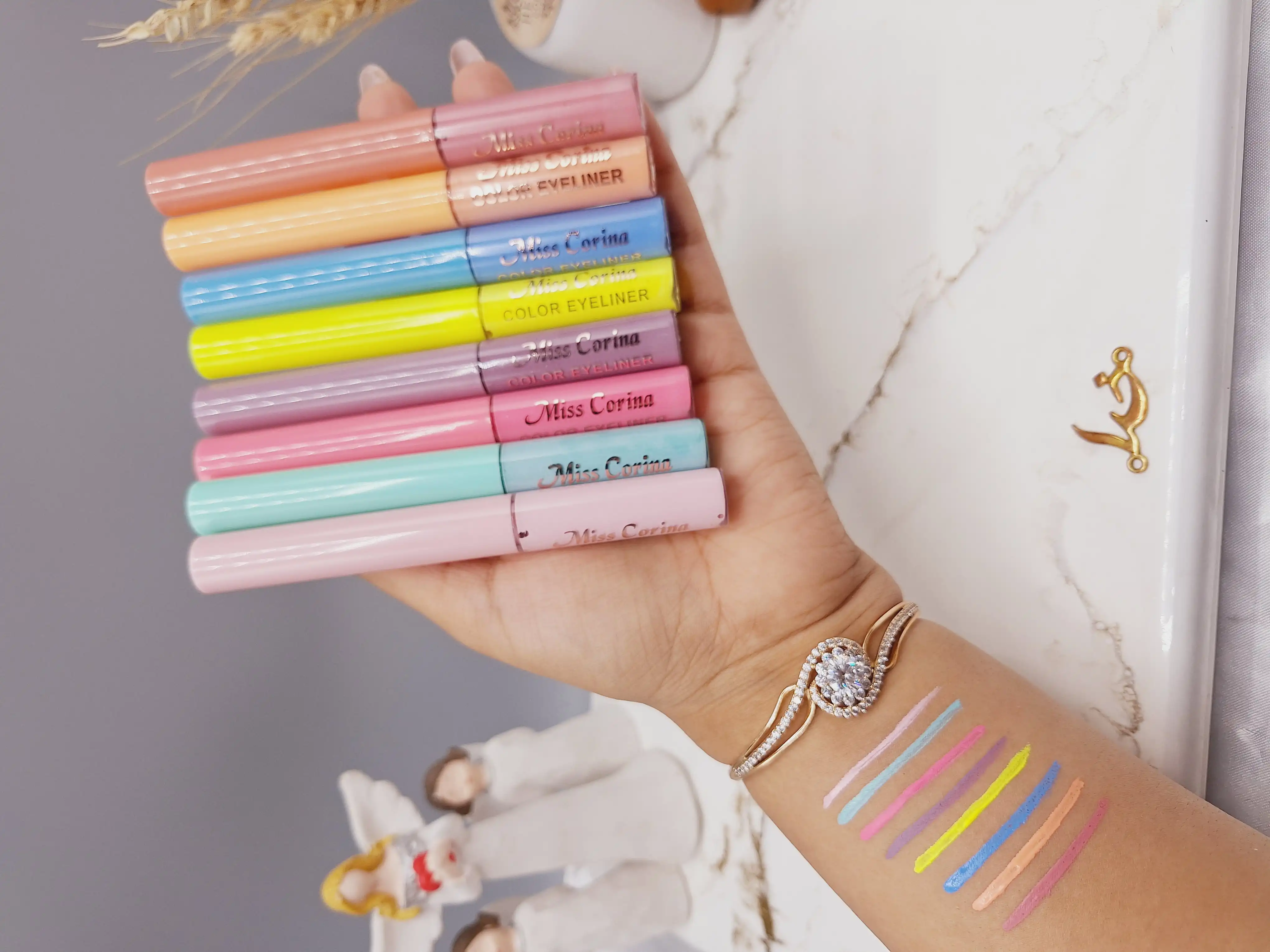 خط چشم مویی رنگی برند میس کورینا Miss Corina کد E2027