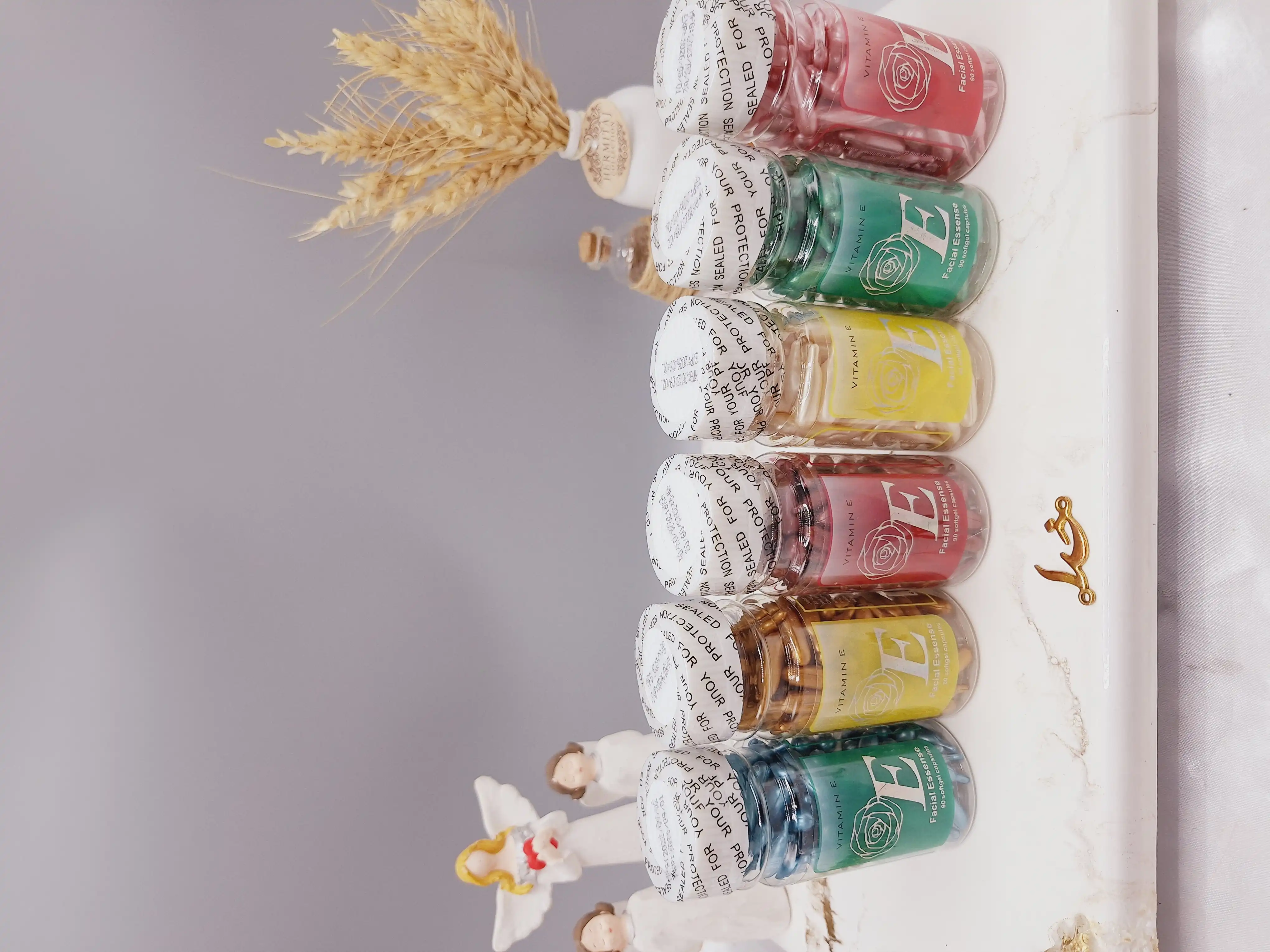 کپسول 90 تایی ضد چروک صورت و ویتامین E برند Facial Essense