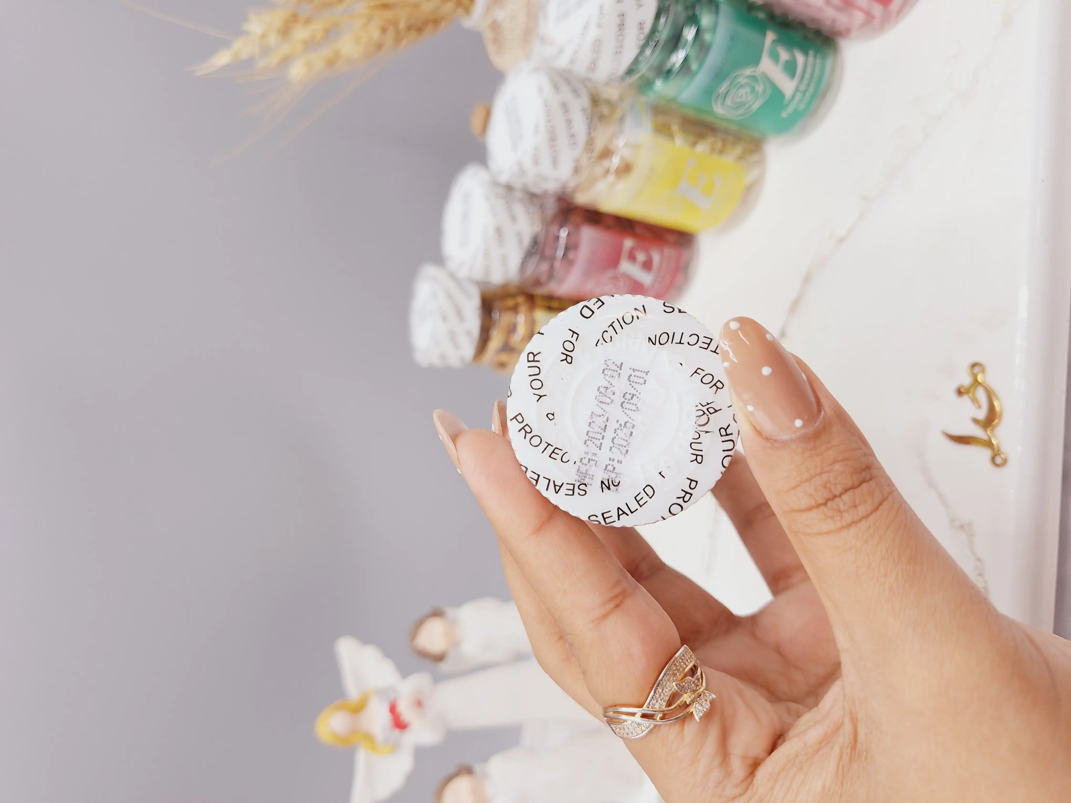 کپسول 90 تایی ضد چروک صورت و ویتامین E برند Facial Essense