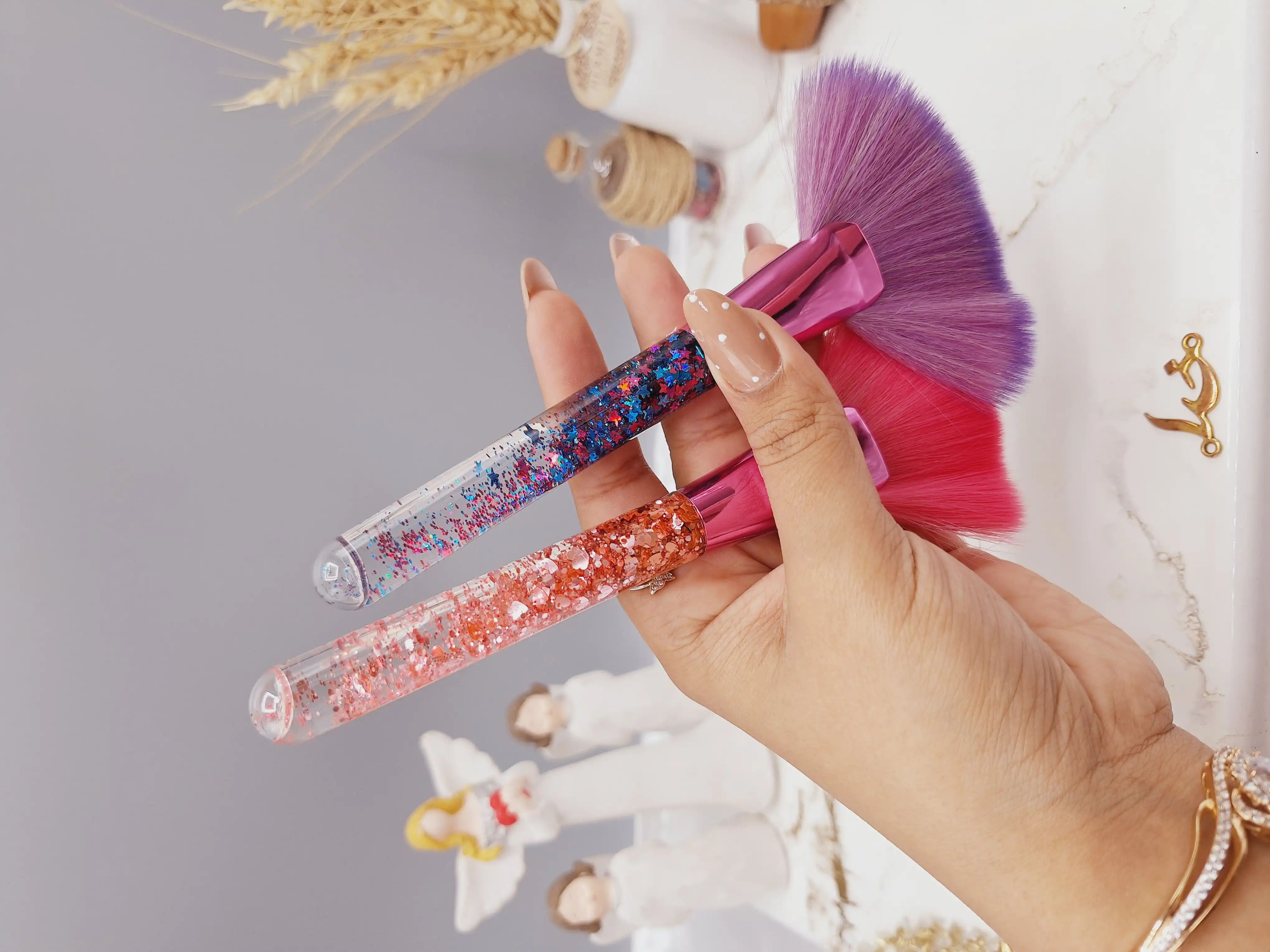 براش آرایشی طرح آکواریوم برند آنیتا Annina کد B889