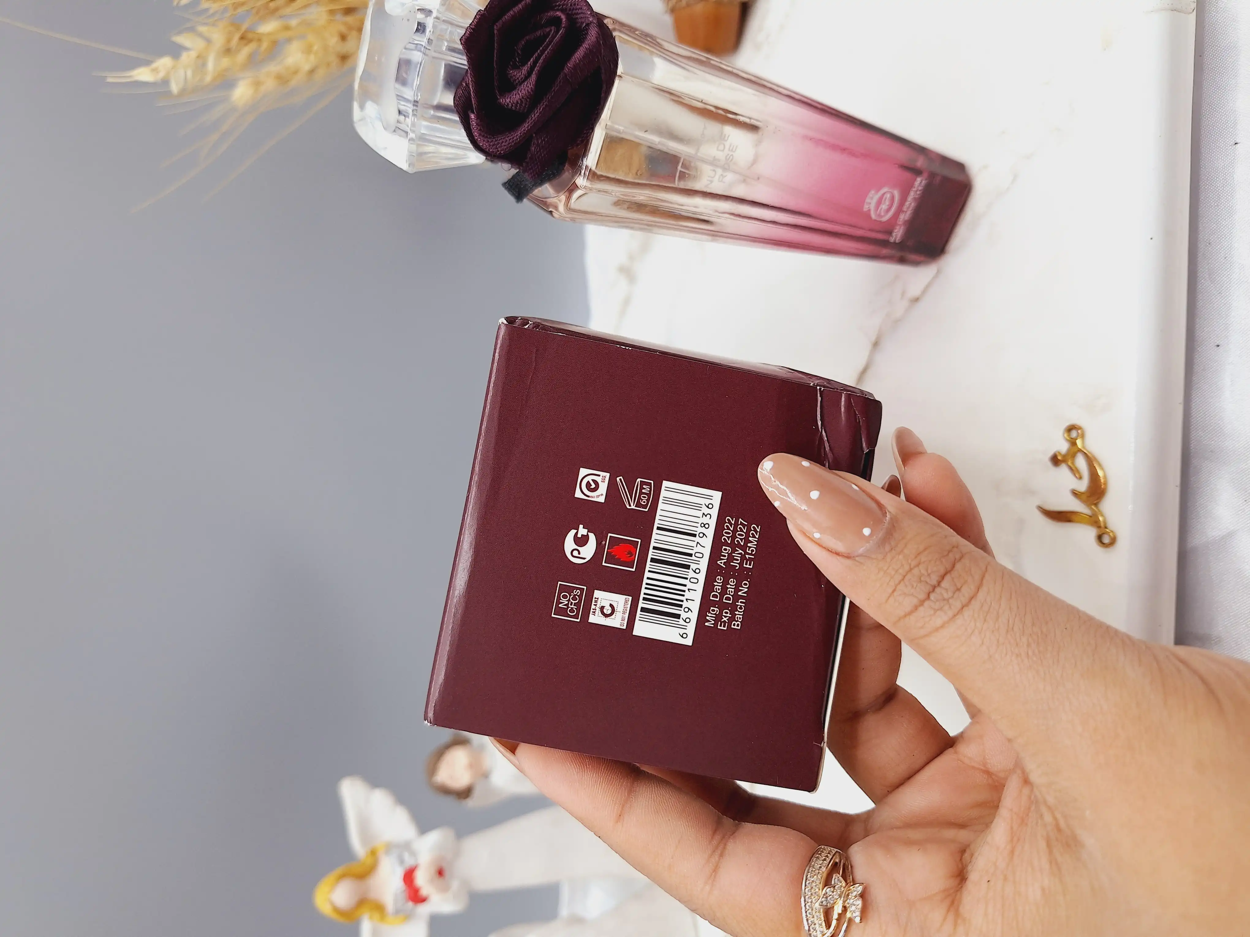 ادکلن زنانه  100 میل اماراتی برند Teasor NUIT DE ROSE کد E15M22