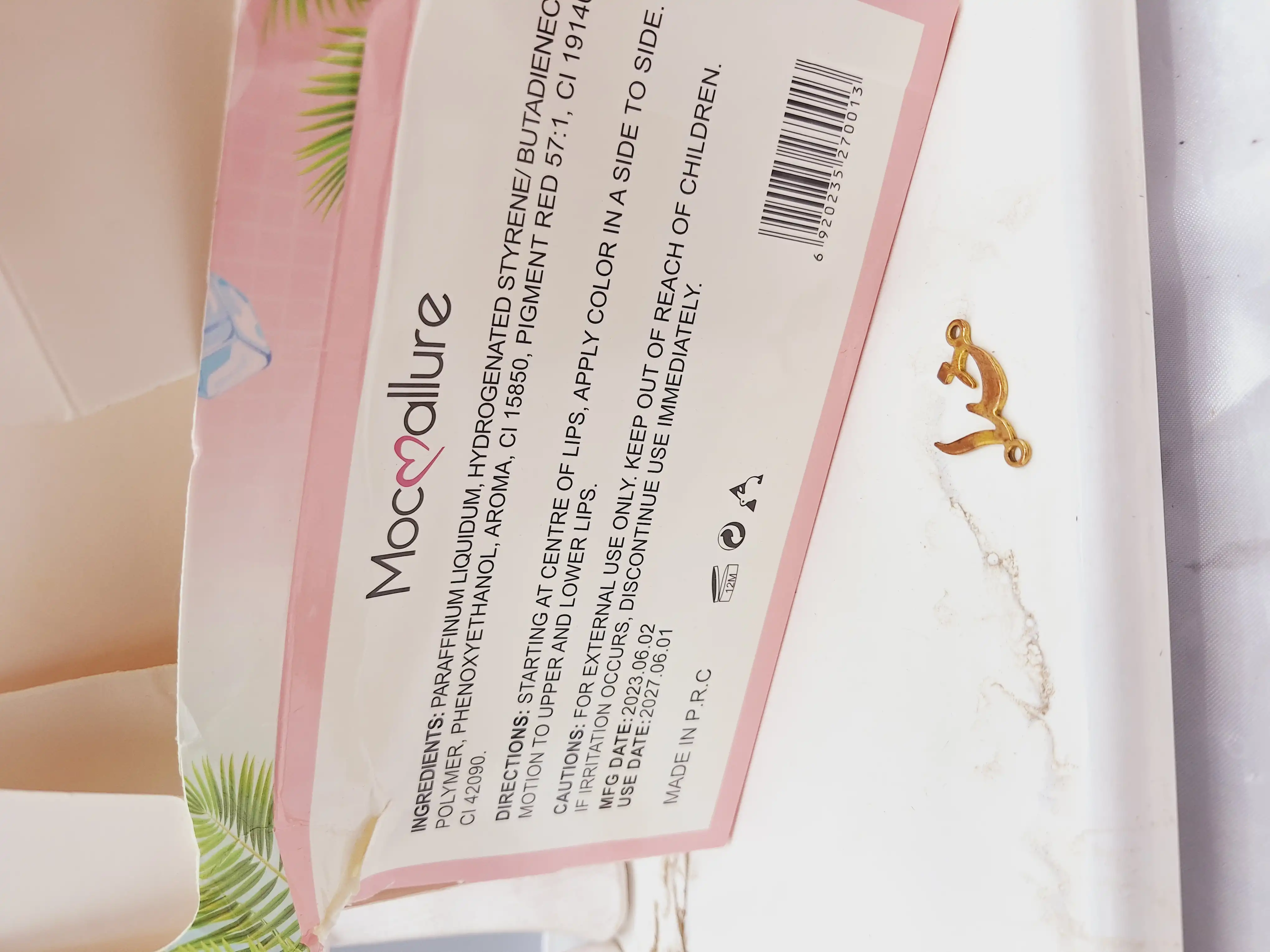 برق لب طرح بستنی قیفی برند موکالر Mocallure کد MOC150