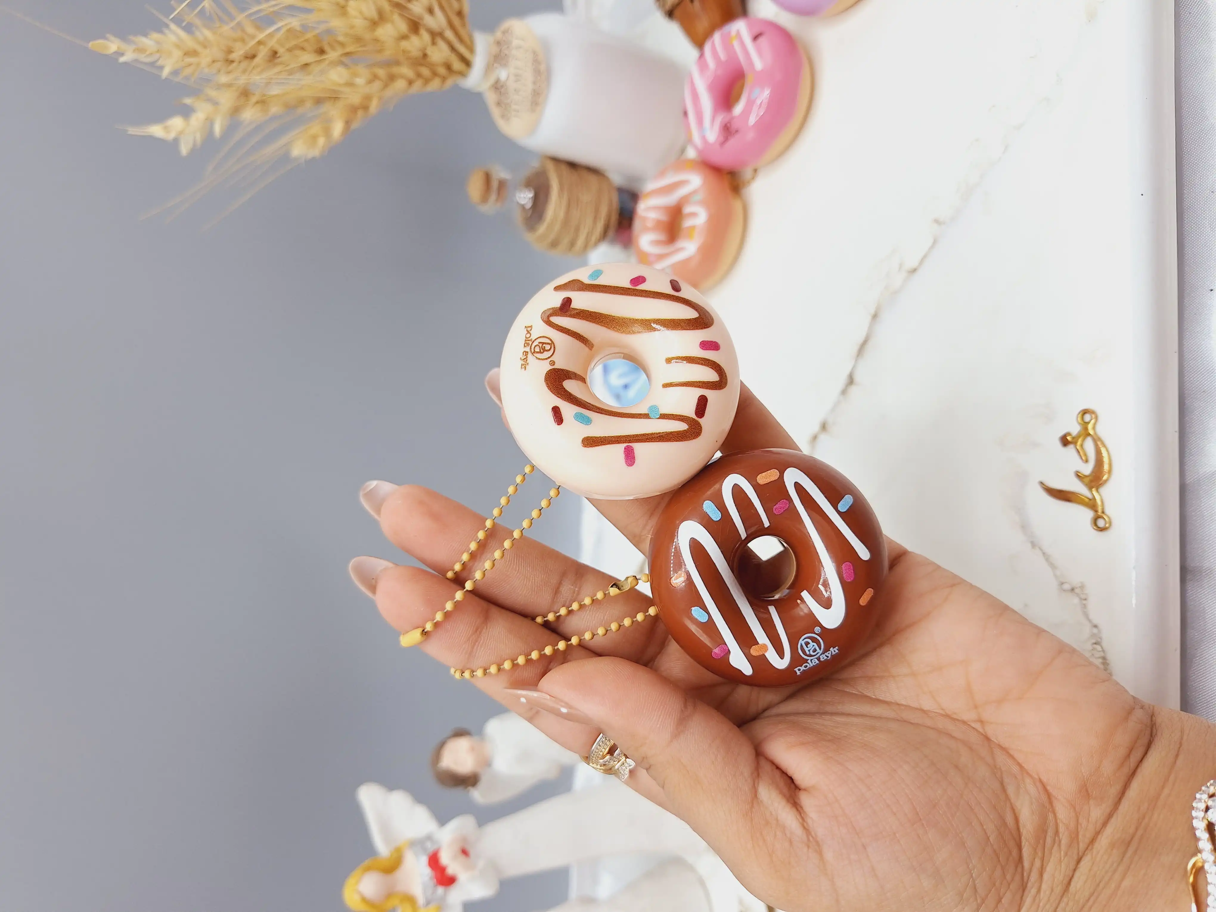 بالم لب دونات زنجیر دار پولا آیلار Pola aylr کد LB 8055