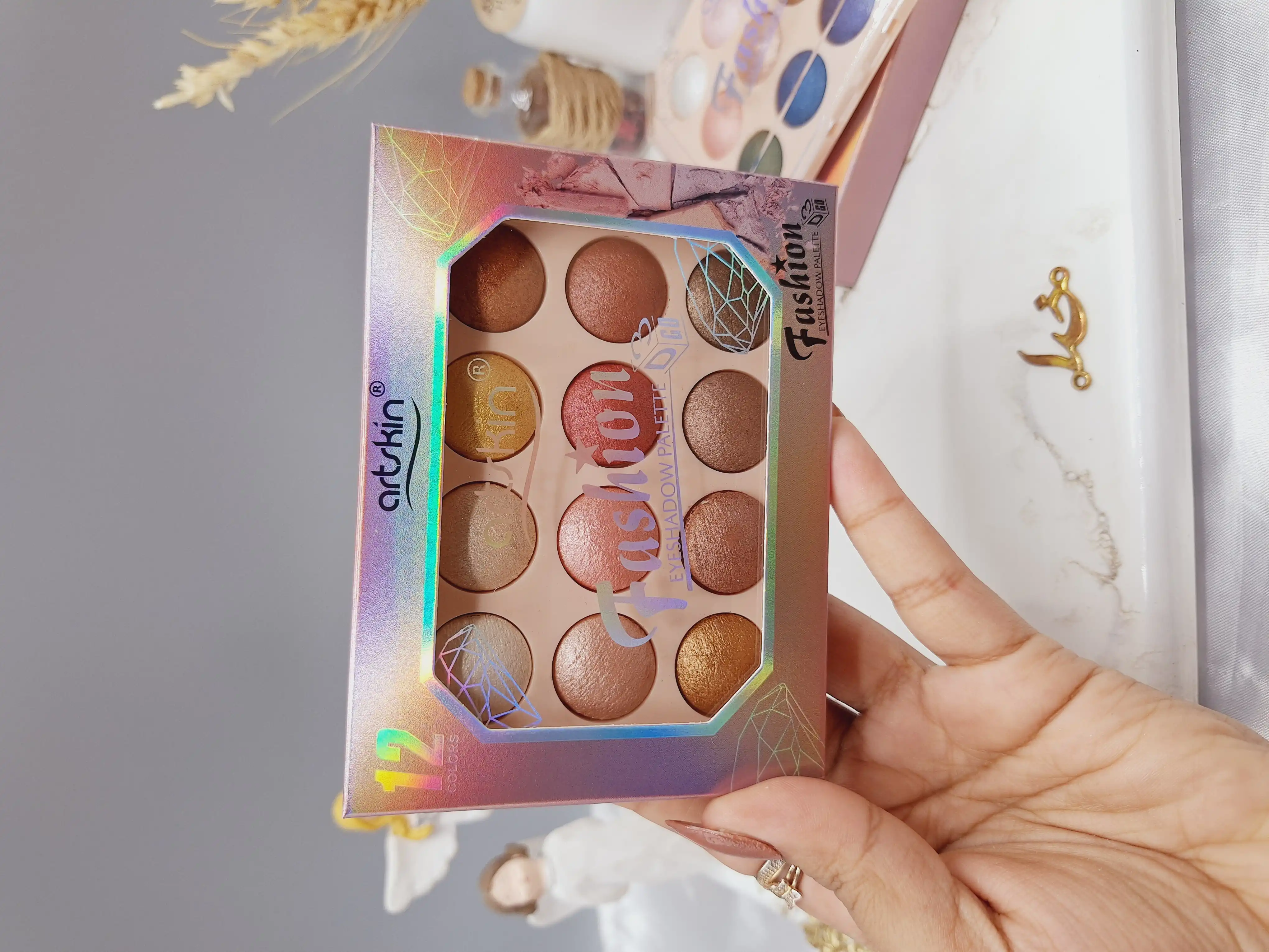 پالت سایه چشم 12 رنگ برند آرت اسکین artskin کد AS 976087