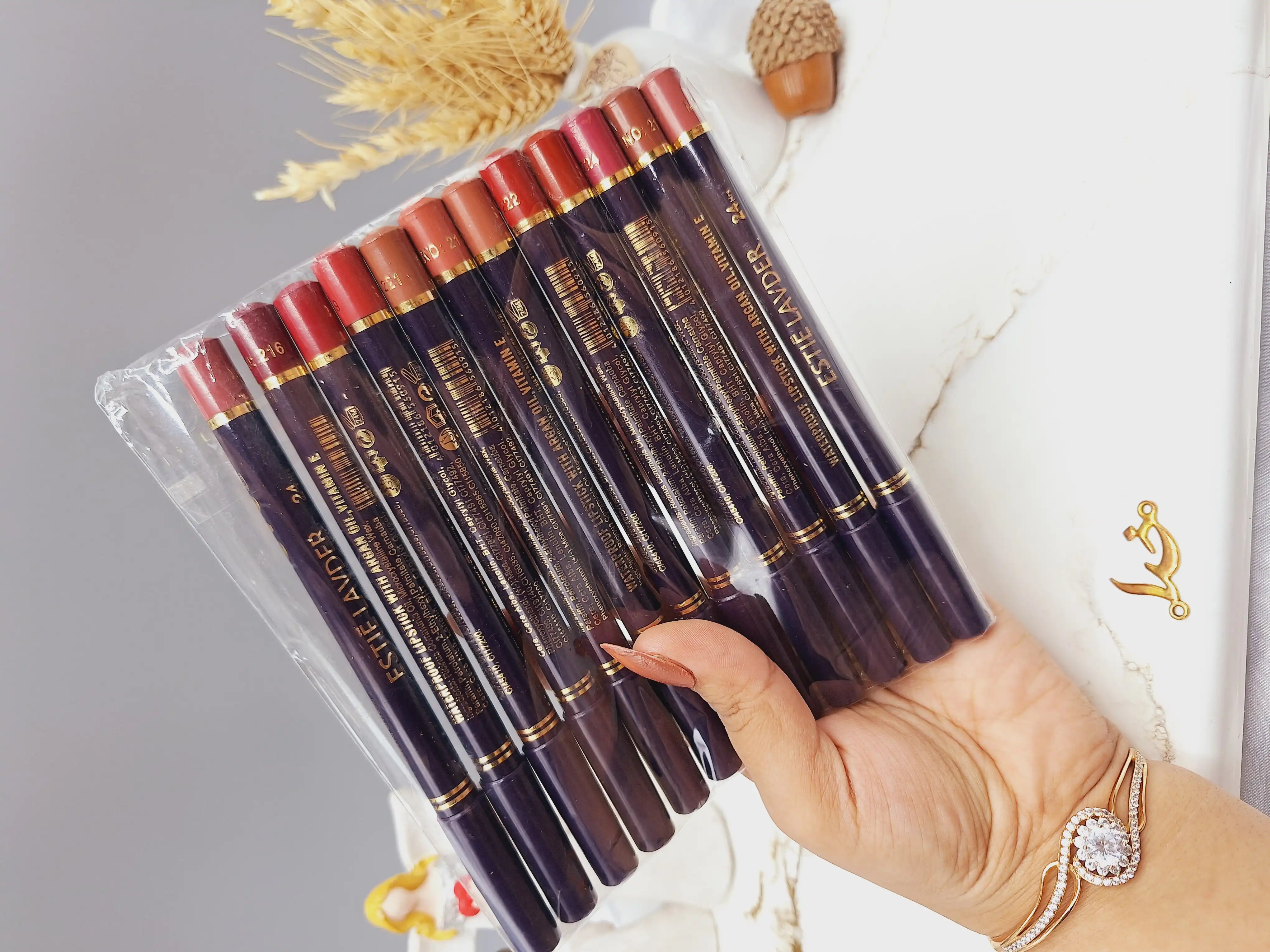 پک رژ لب مدادی پک B استی لاودر ESTIE LAVDDER اصلی