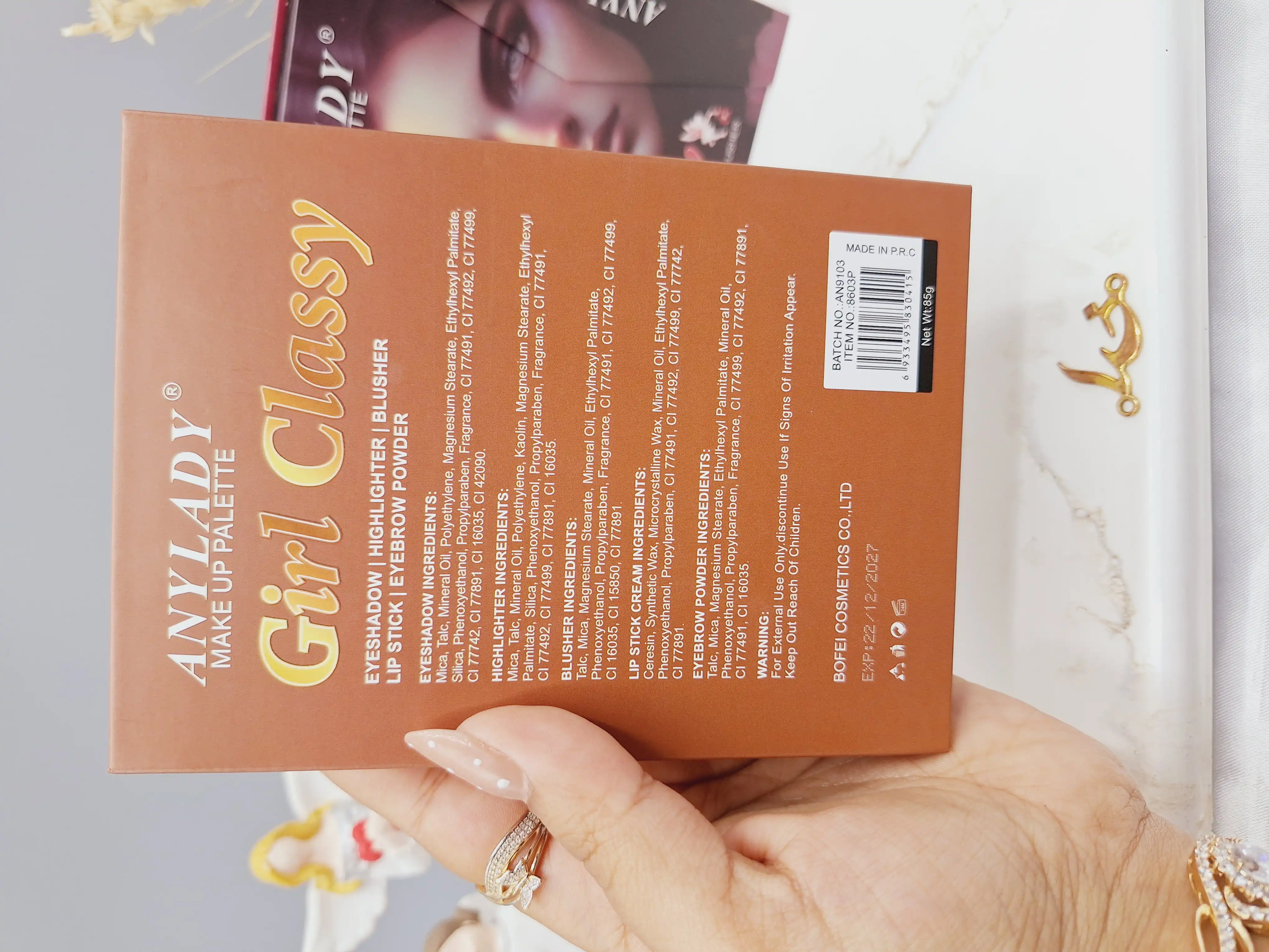 پالت سایه جذاب دختر آنالیدی کد 8603P