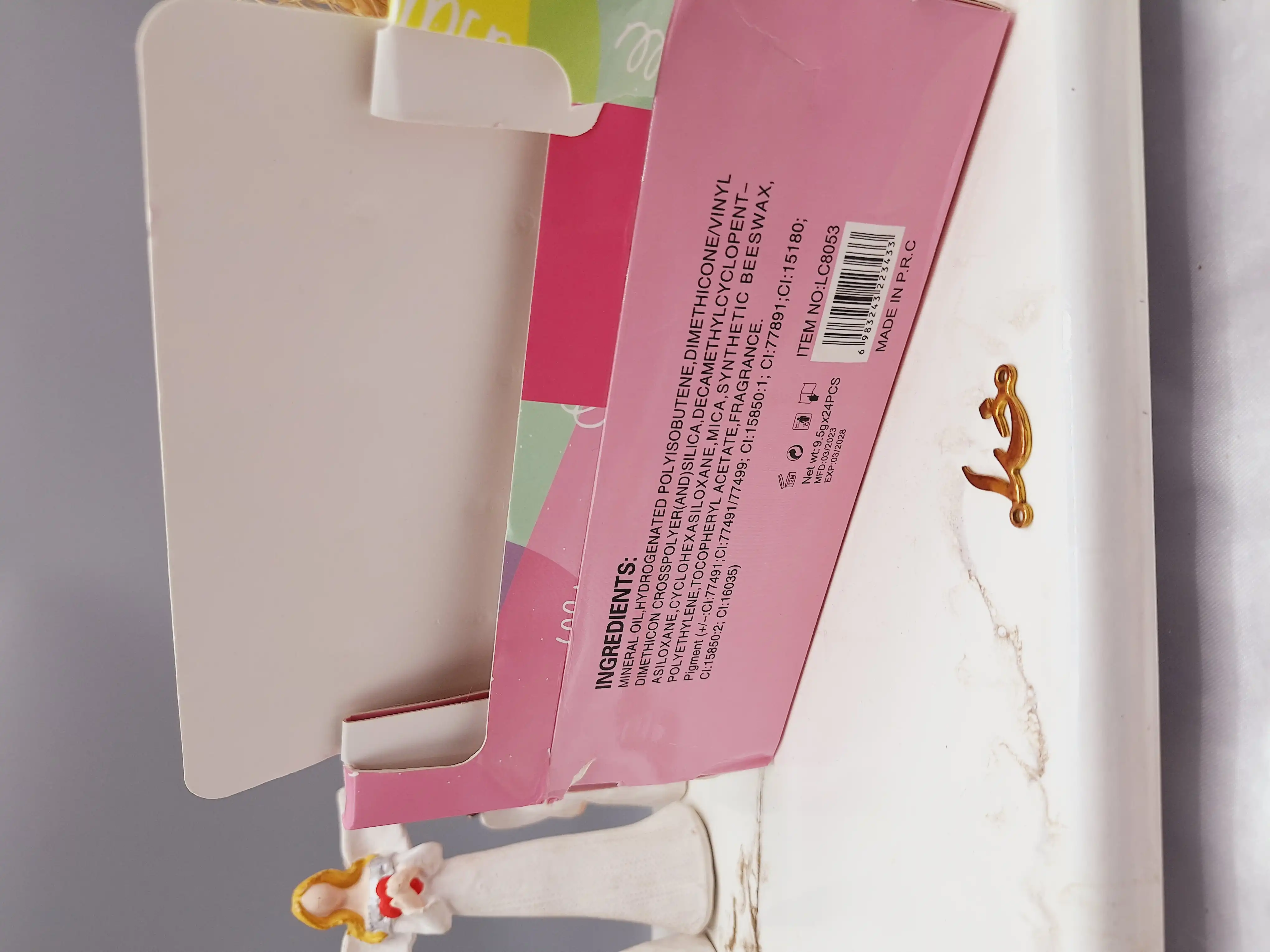 لیپ گلاس شاین دار حرارتی آبمیوه نی دار برند پولا آیلار Pola aylr کد LC8053