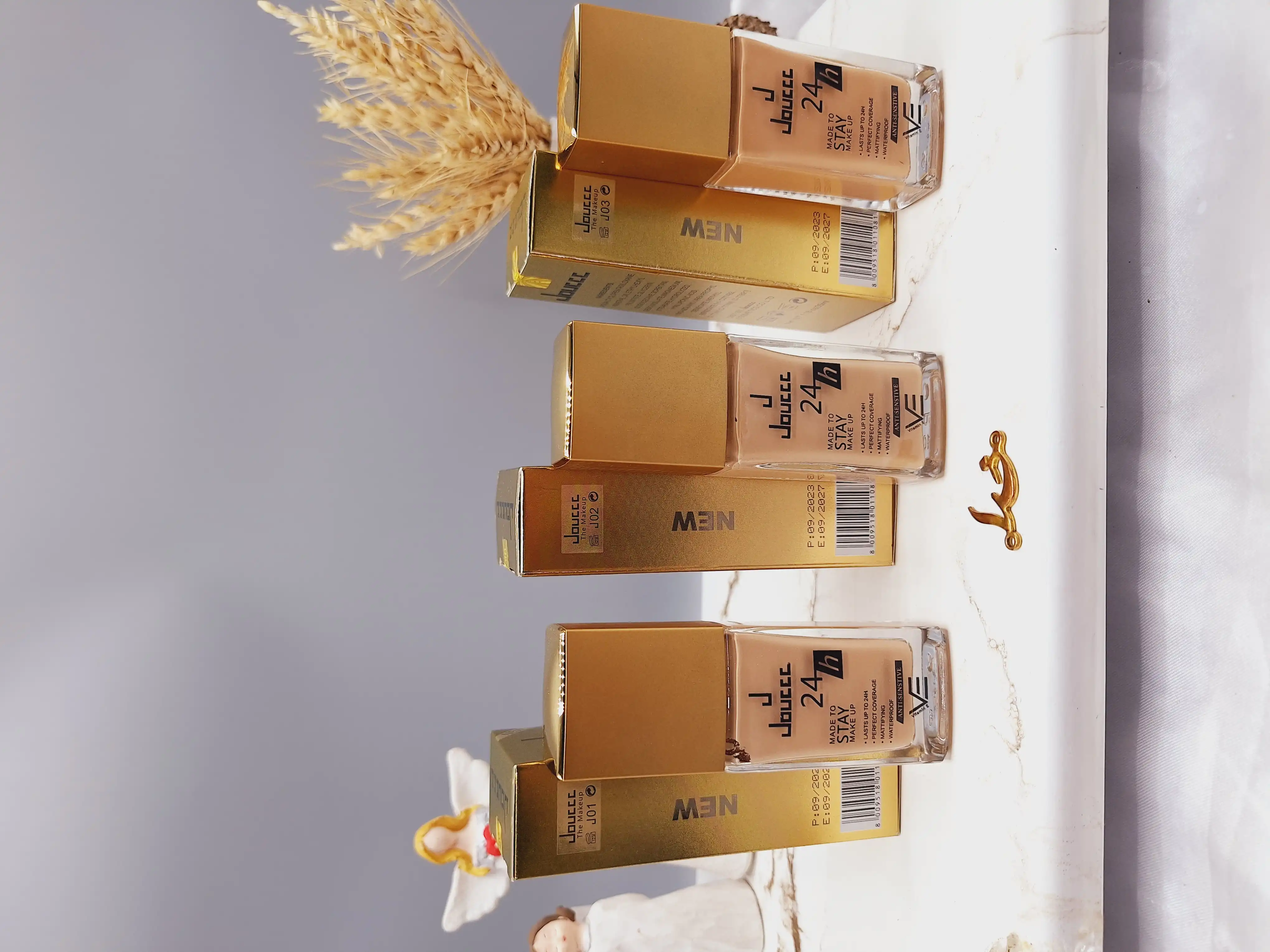 کرم پودر 24 ساعته و ضد آب برند جوسه Jouccc کد 1081