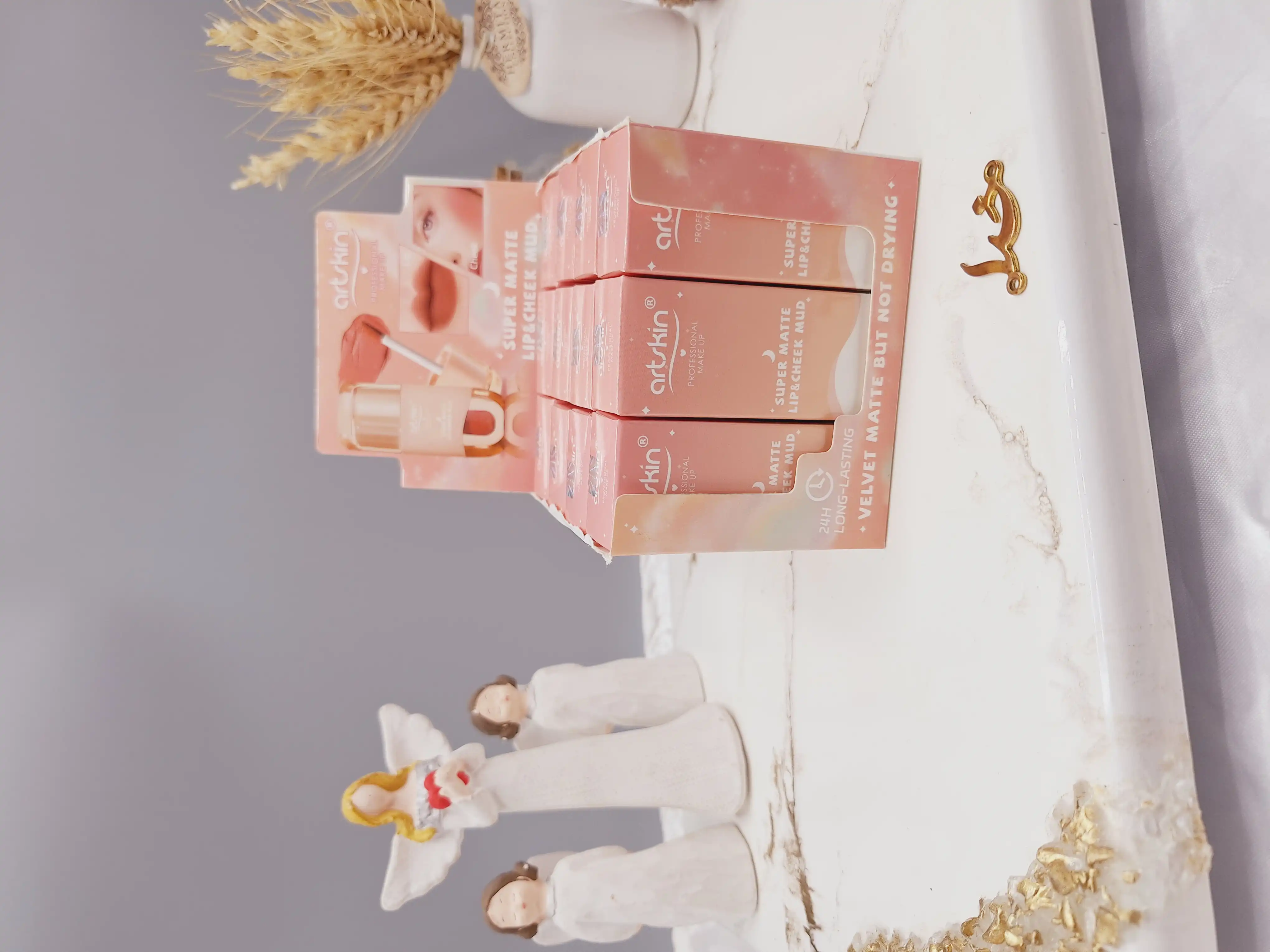 رژ لب مایع فوق العاده مات و مخملی برند آرتسکین artskin کد AS 972191