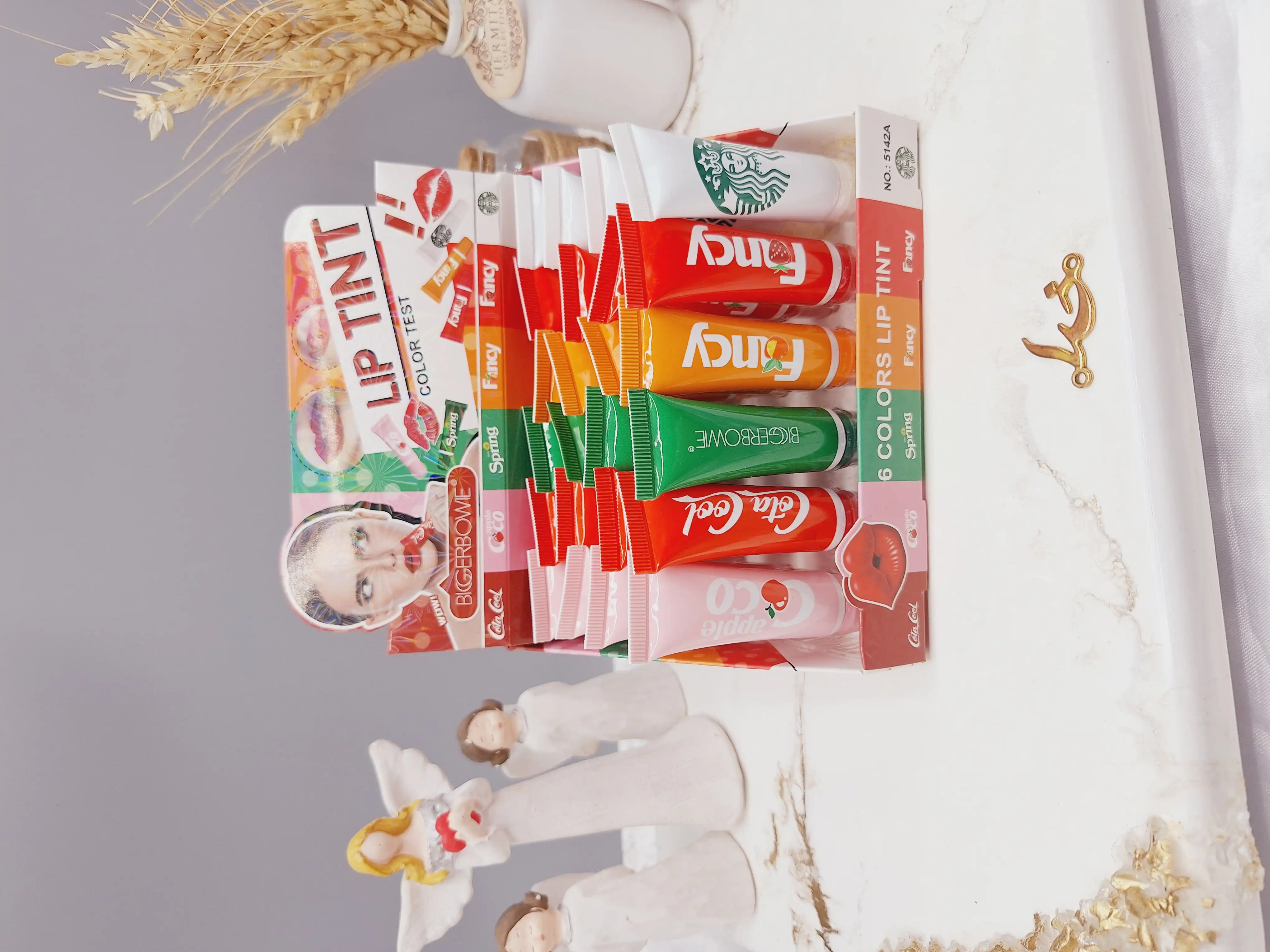 تینت لب تیوپی طرح نوشابه برند BIGGERBOWIE کد 5142A