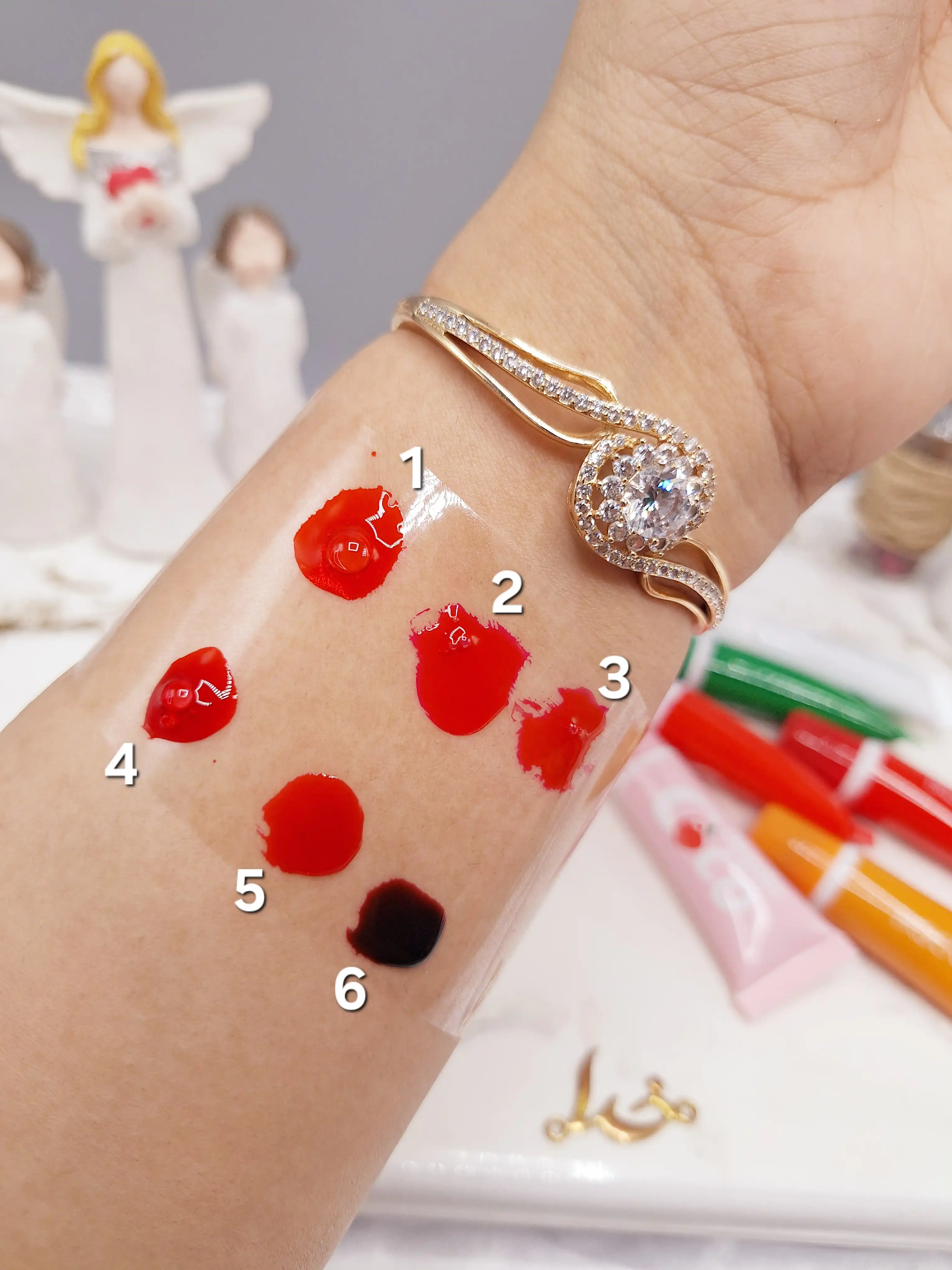 تینت لب تیوپی طرح نوشابه برند BIGGERBOWIE کد 5142A