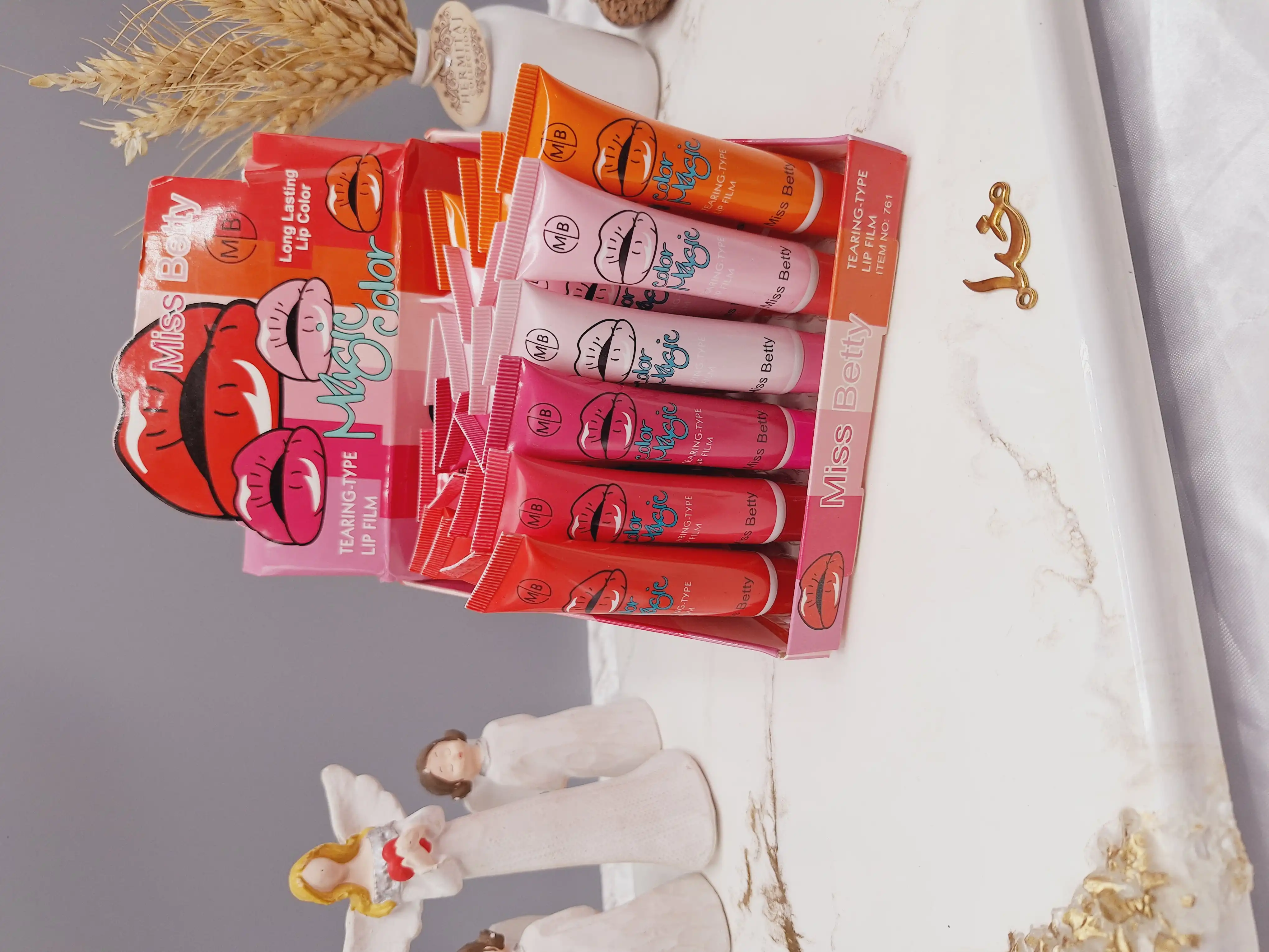 لیپ گلاس رنگی تیوپی برند میس بیوتی کد 761