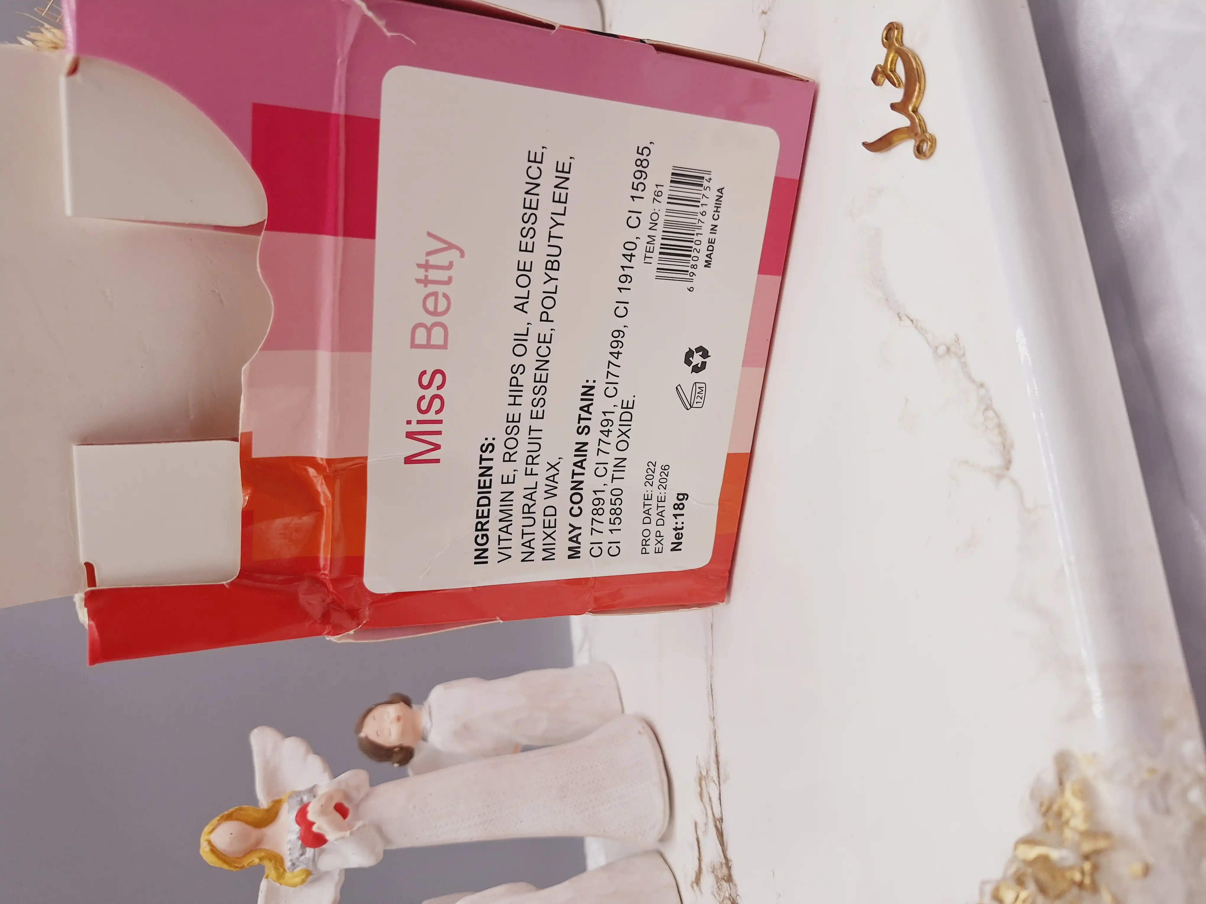 لیپ گلاس رنگی تیوپی برند میس بیوتی کد 761