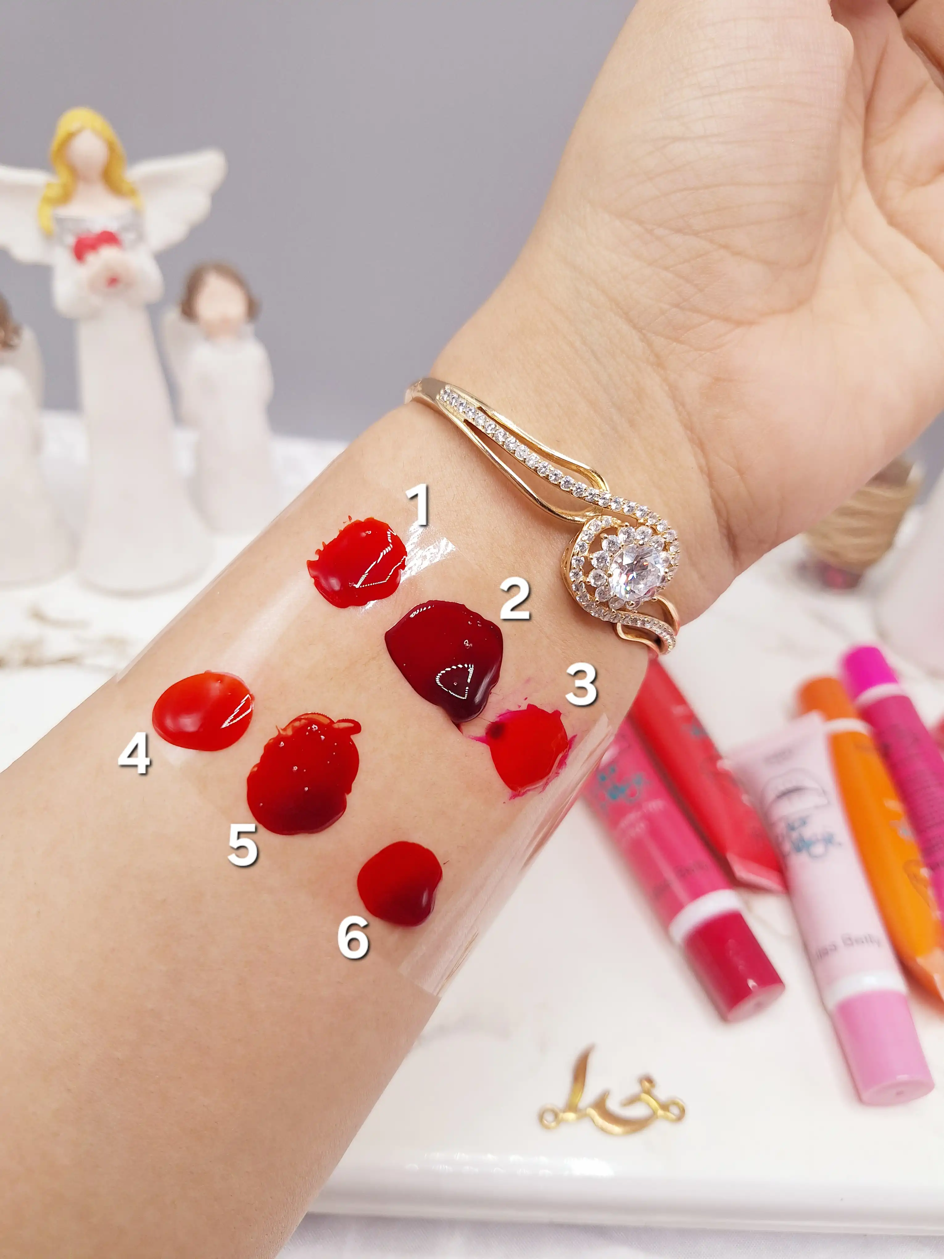 لیپ گلاس رنگی تیوپی برند میس بیوتی کد 761