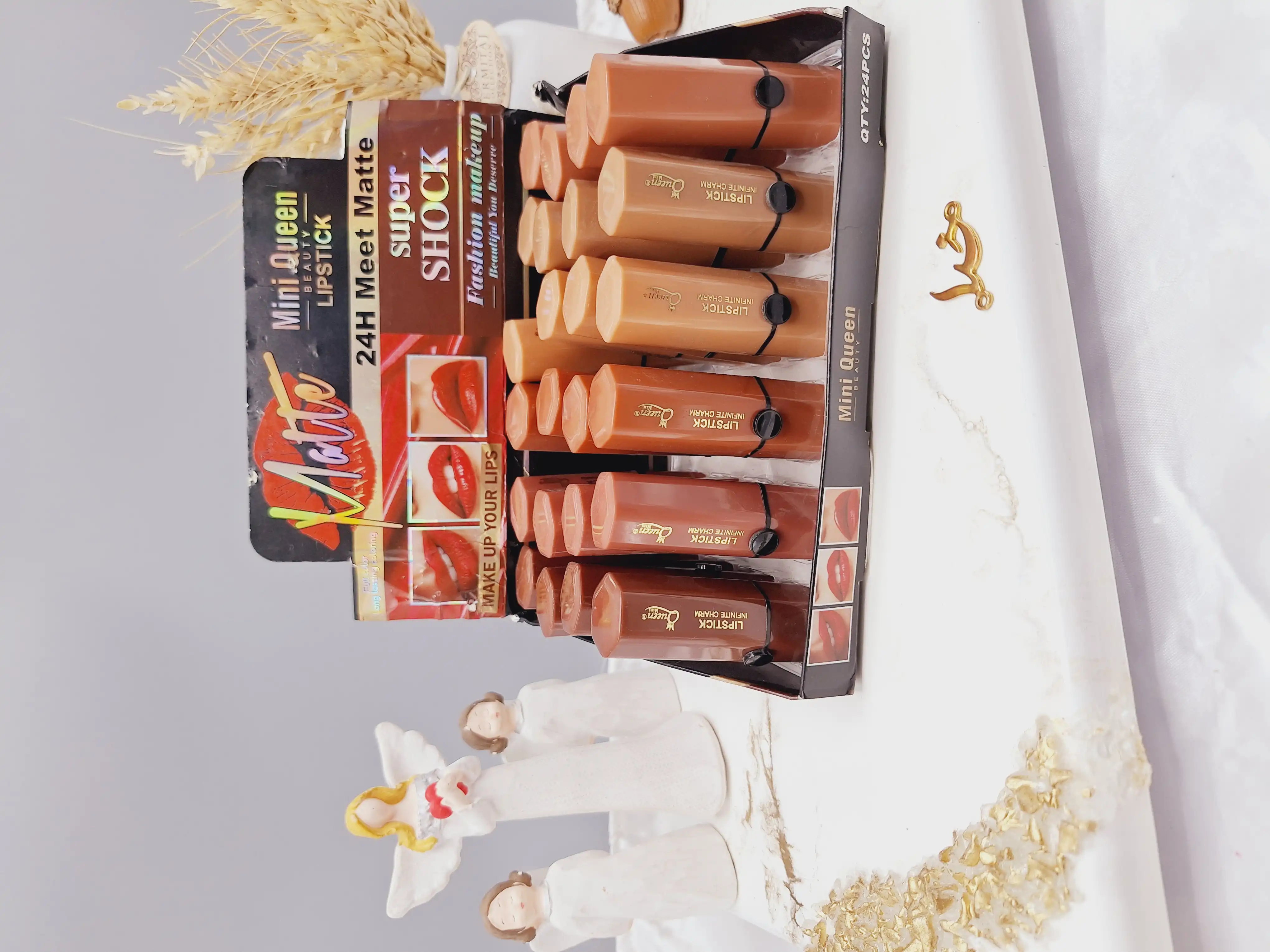 پک رژ جامد 6 تایی برند مینی کویین Mini QUEEN کد MQ6001