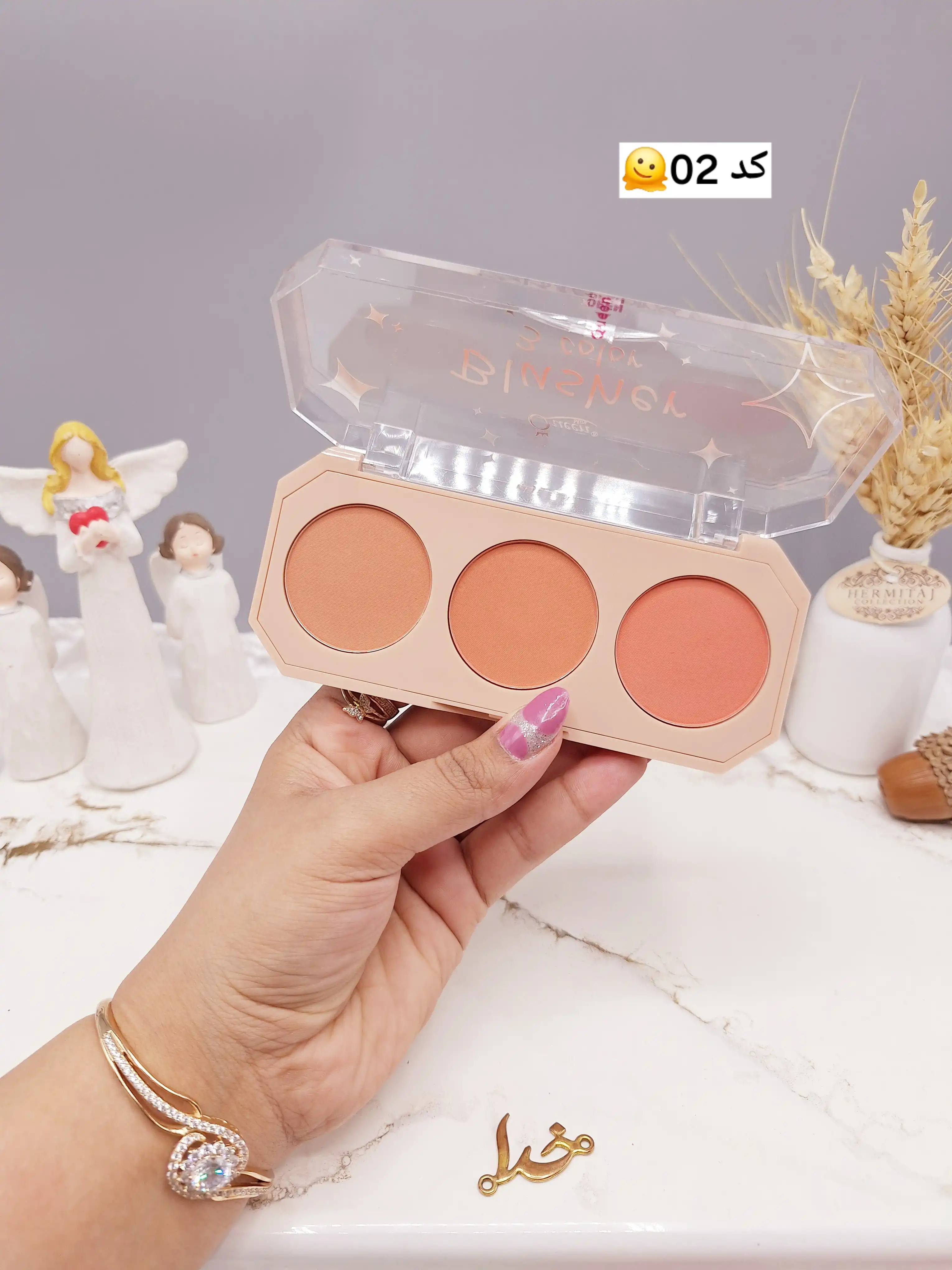 پالت رژگونه 3 عددی برند کوئین Queen کد MQ123