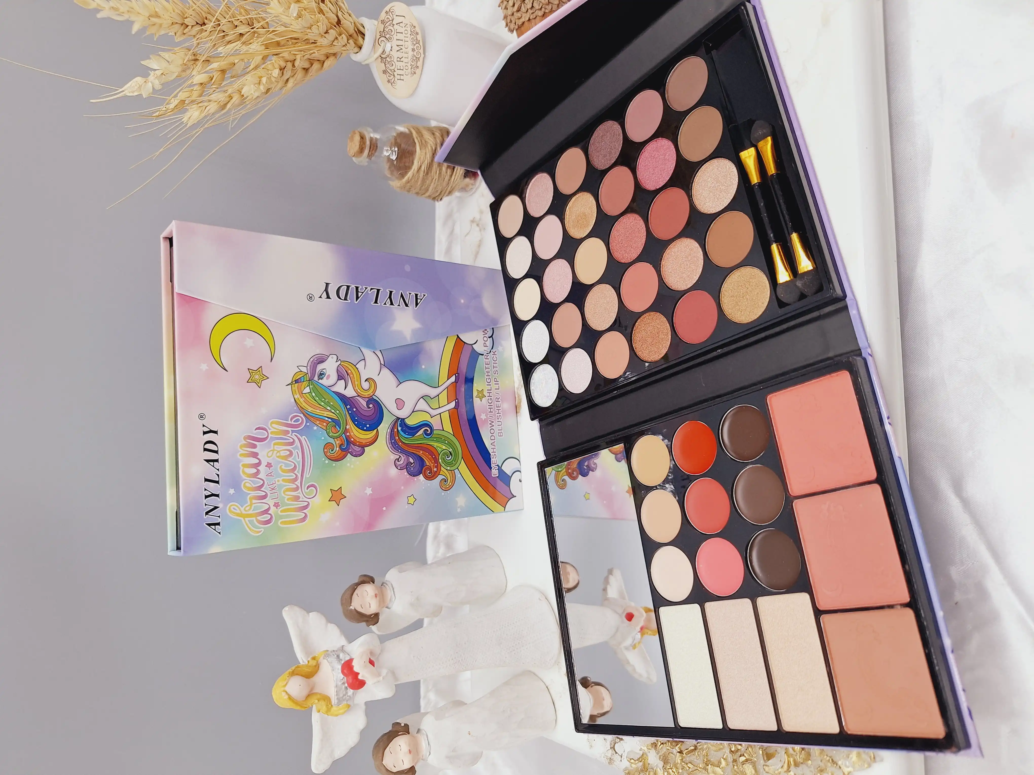 پالت سایه آنالیدی زیبا طرح اسب تک شاخ رویایی کد 8604C