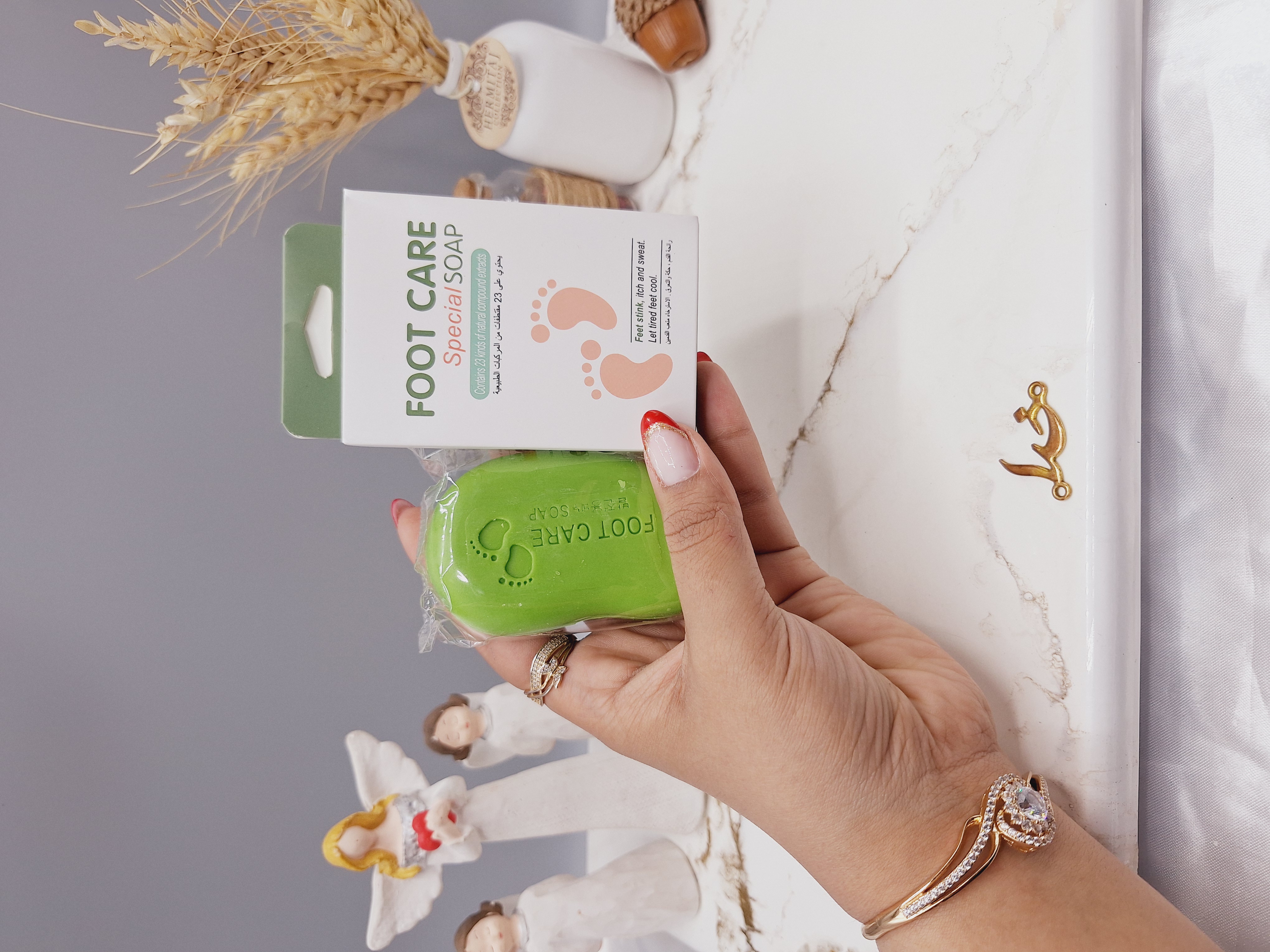 صابون لایه بردار و رفع بوی بد پا FOOT CARE کد 1053