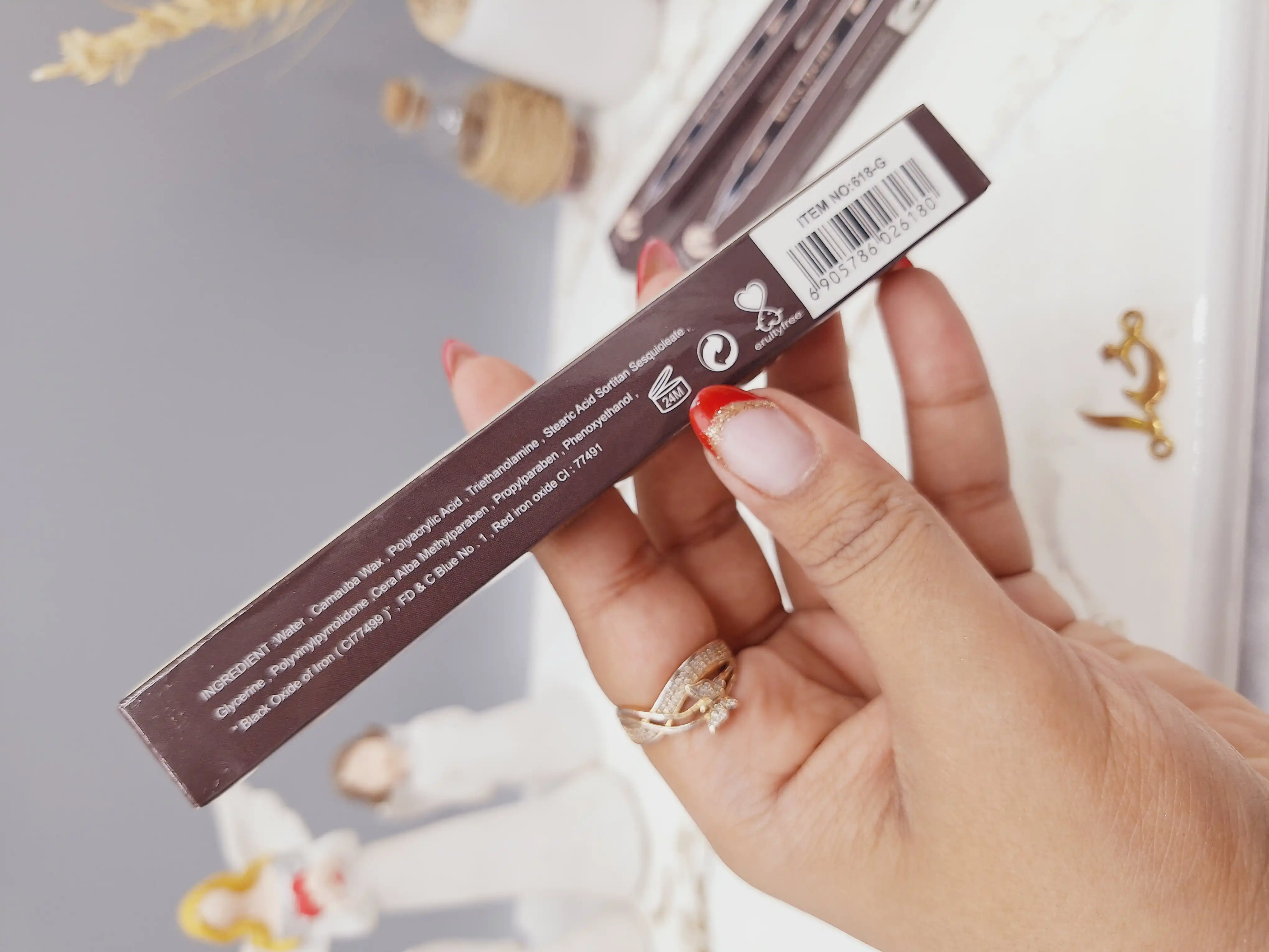 خط چشم و هاشور دو سر برند میس دمی Miss Demi