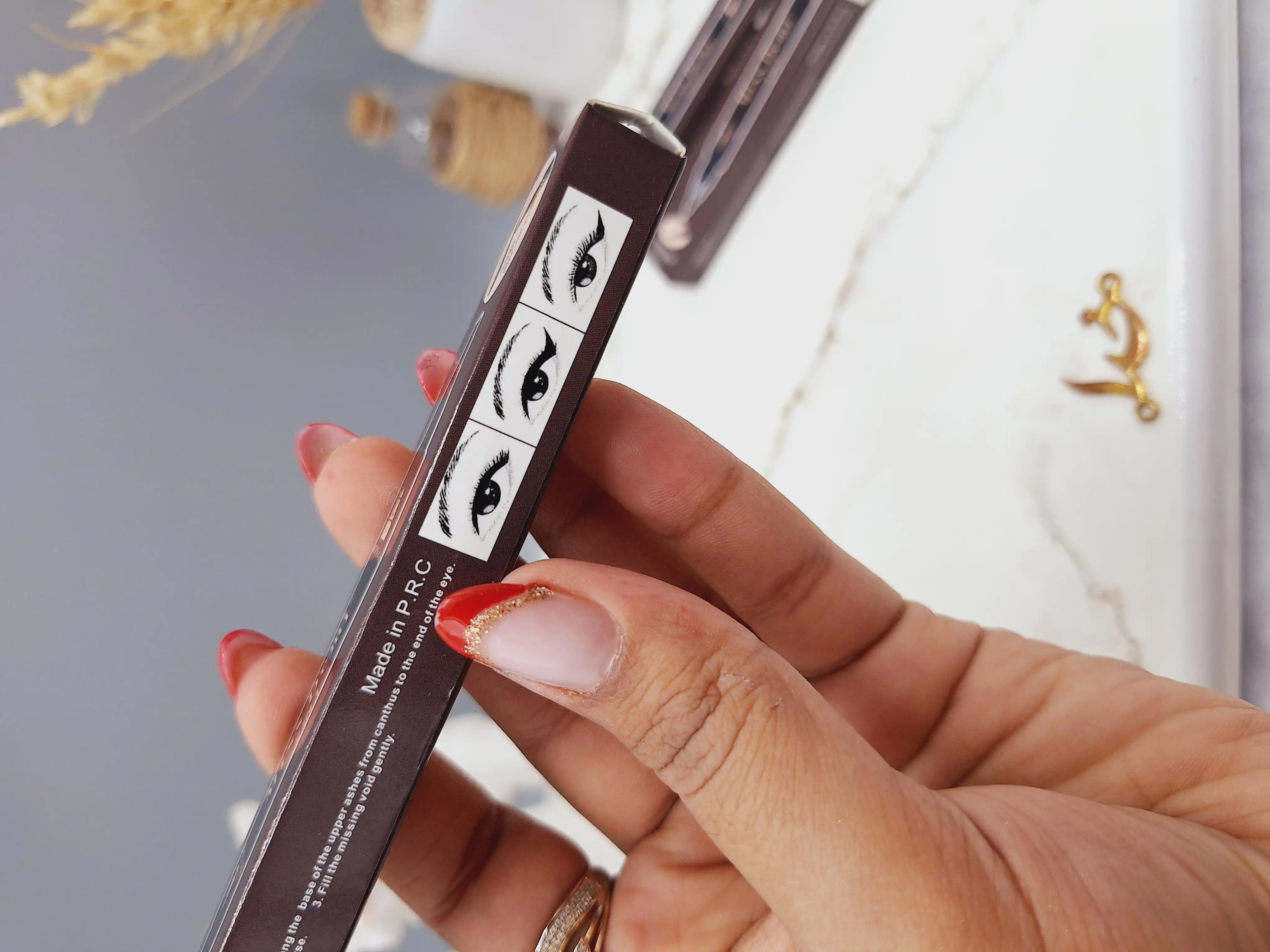 خط چشم و هاشور دو سر برند میس دمی Miss Demi