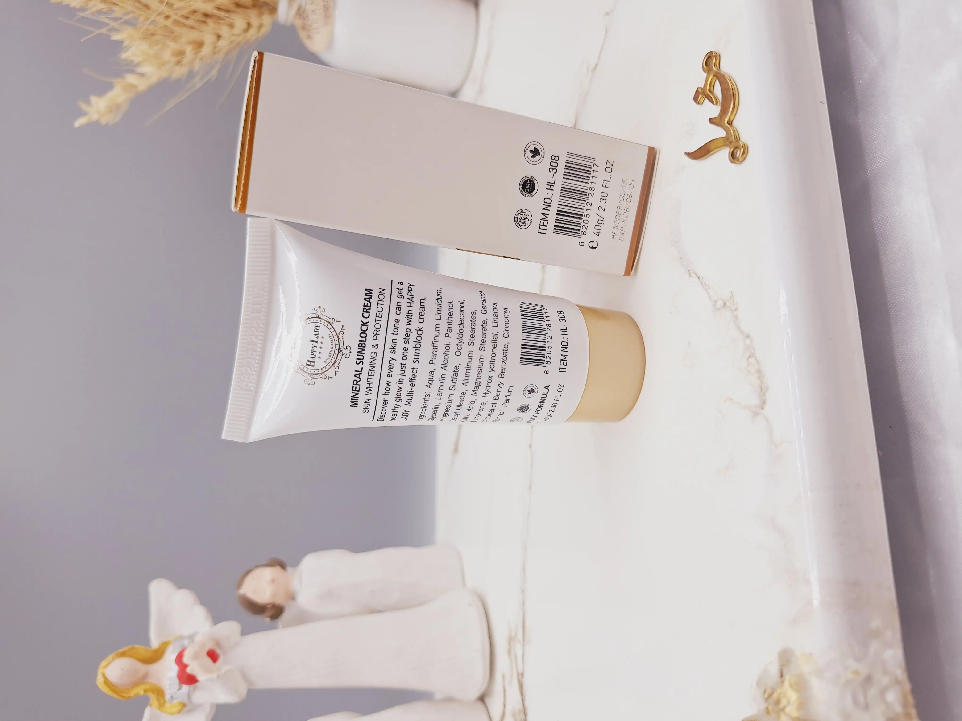 کرم ضدآفتاب اورجینال هپی لیدی دارای  spf50 رنگ بژ طبیعی کد HL308