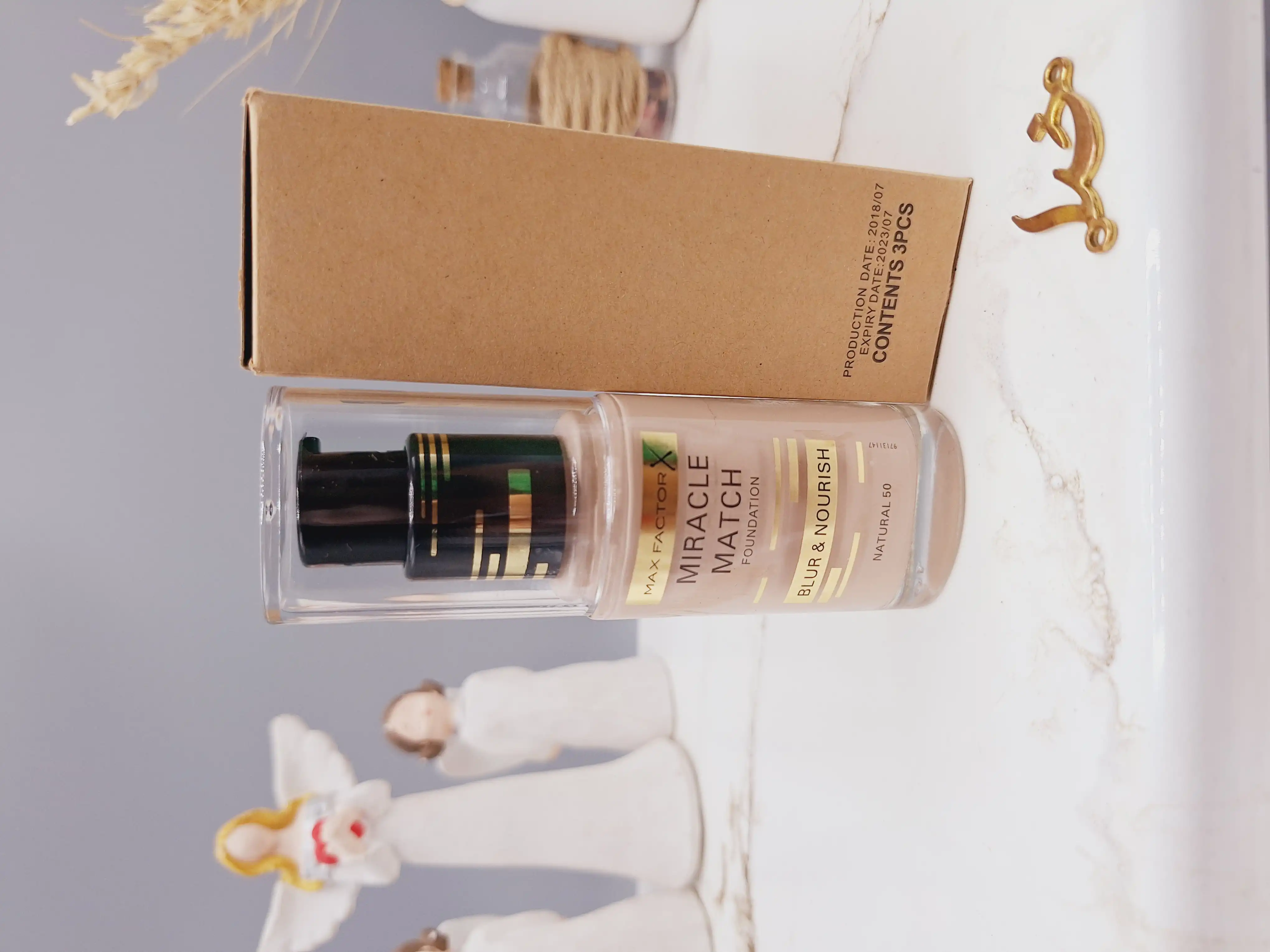 کرم پودر پمپی طبیعی مکس فکتور MAX FACTOR کد 9600