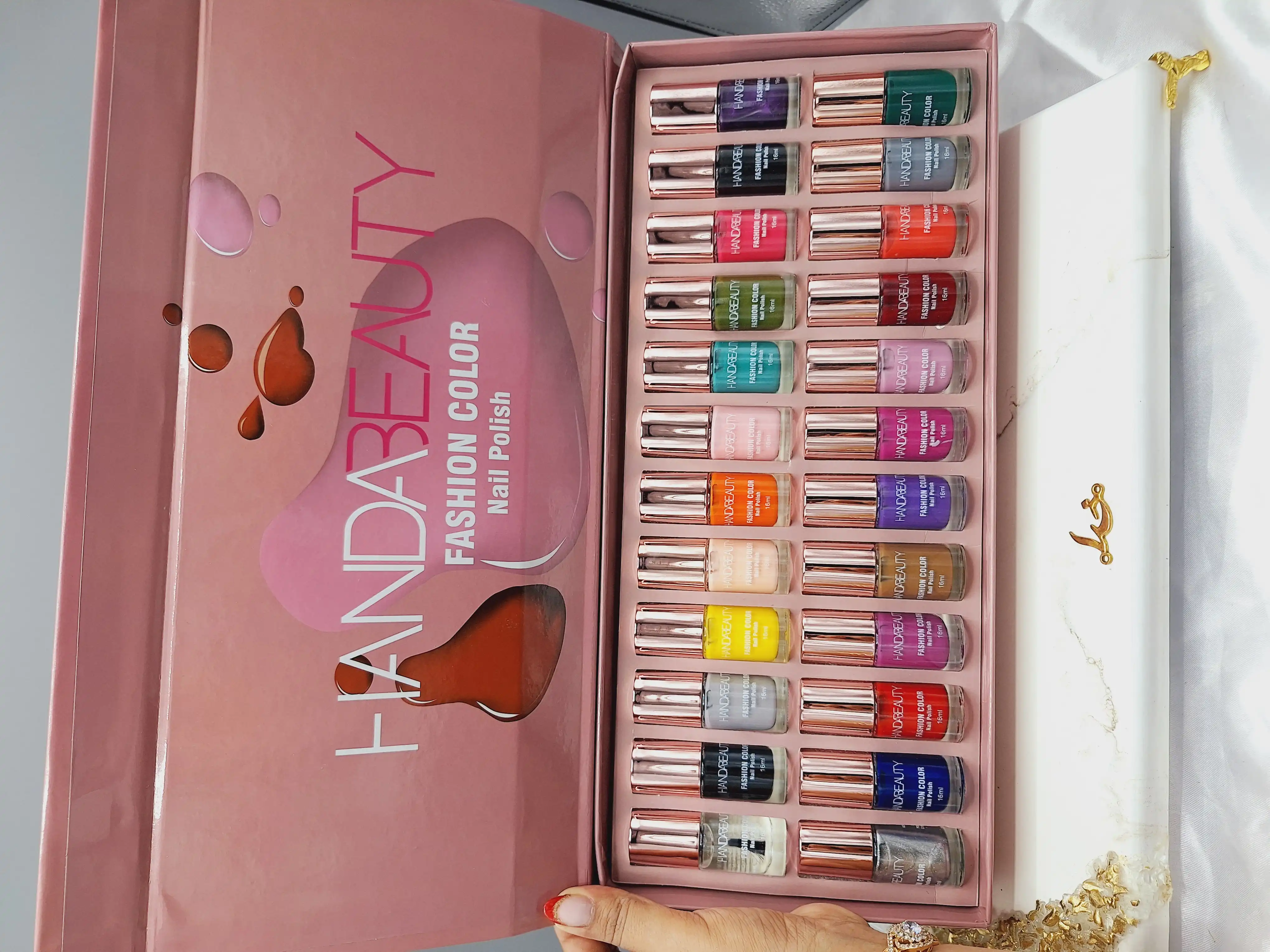 پک لاک 24تایی پرطرفدار و با کیفیت HANDABEAUTY کد 2136