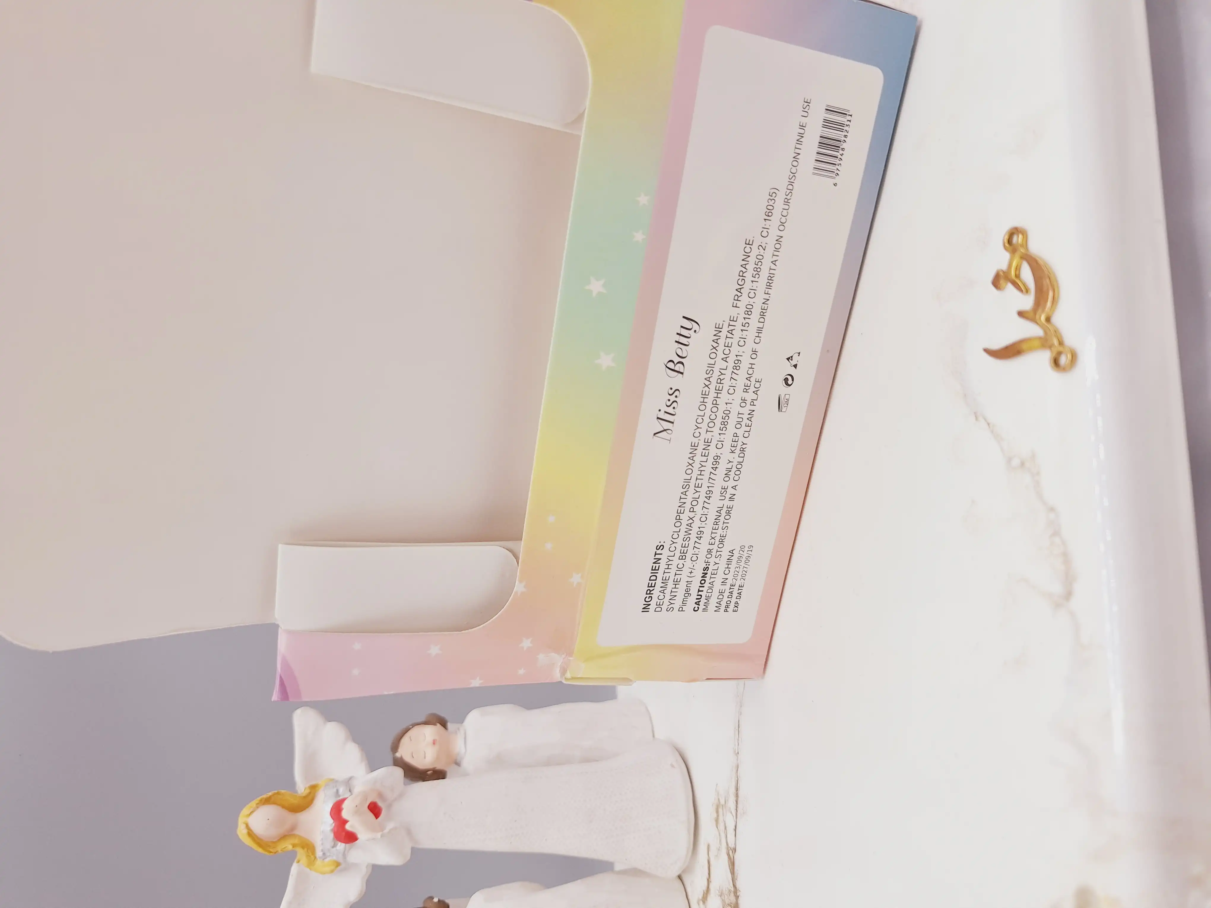 بالم لب طرح اسب تک شاخ برند میس بتی Miss Betty کد K3311