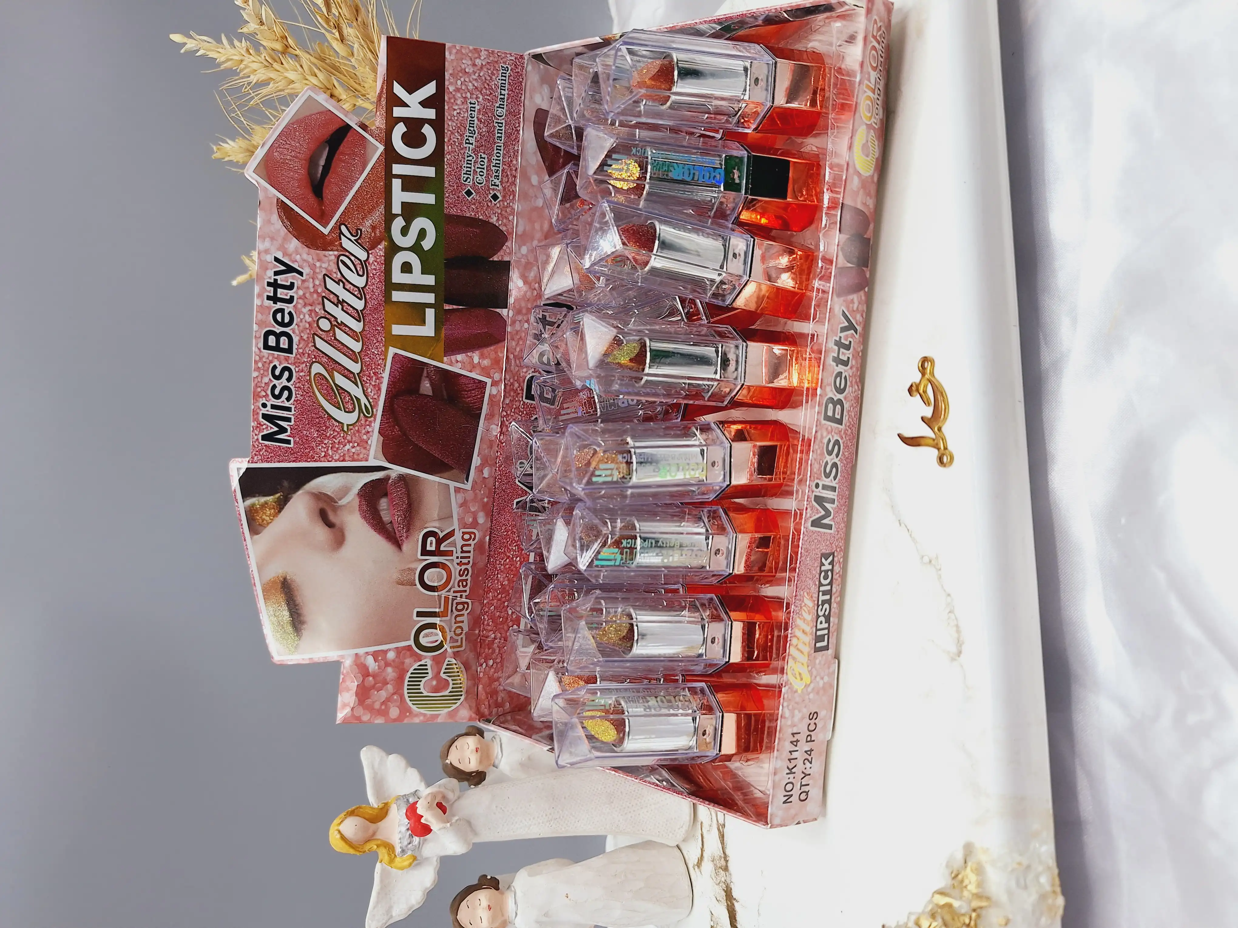 پک رژ لب جامد 8 عددی برند میس بتی Miss Betty کد K1141