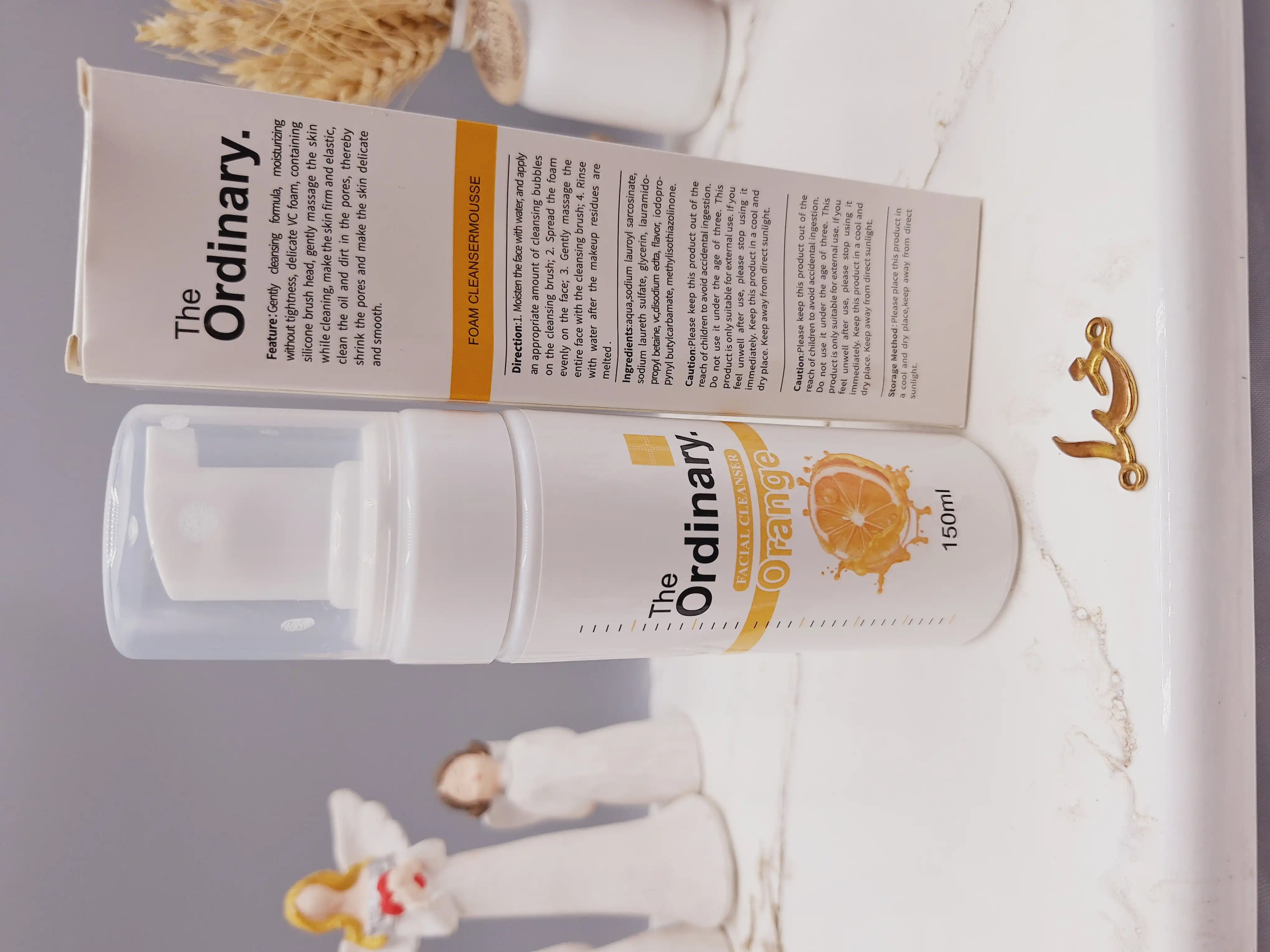 فوم شستشو صورت با عصاره پرتقال برند اوردینری ordinary کد 2201