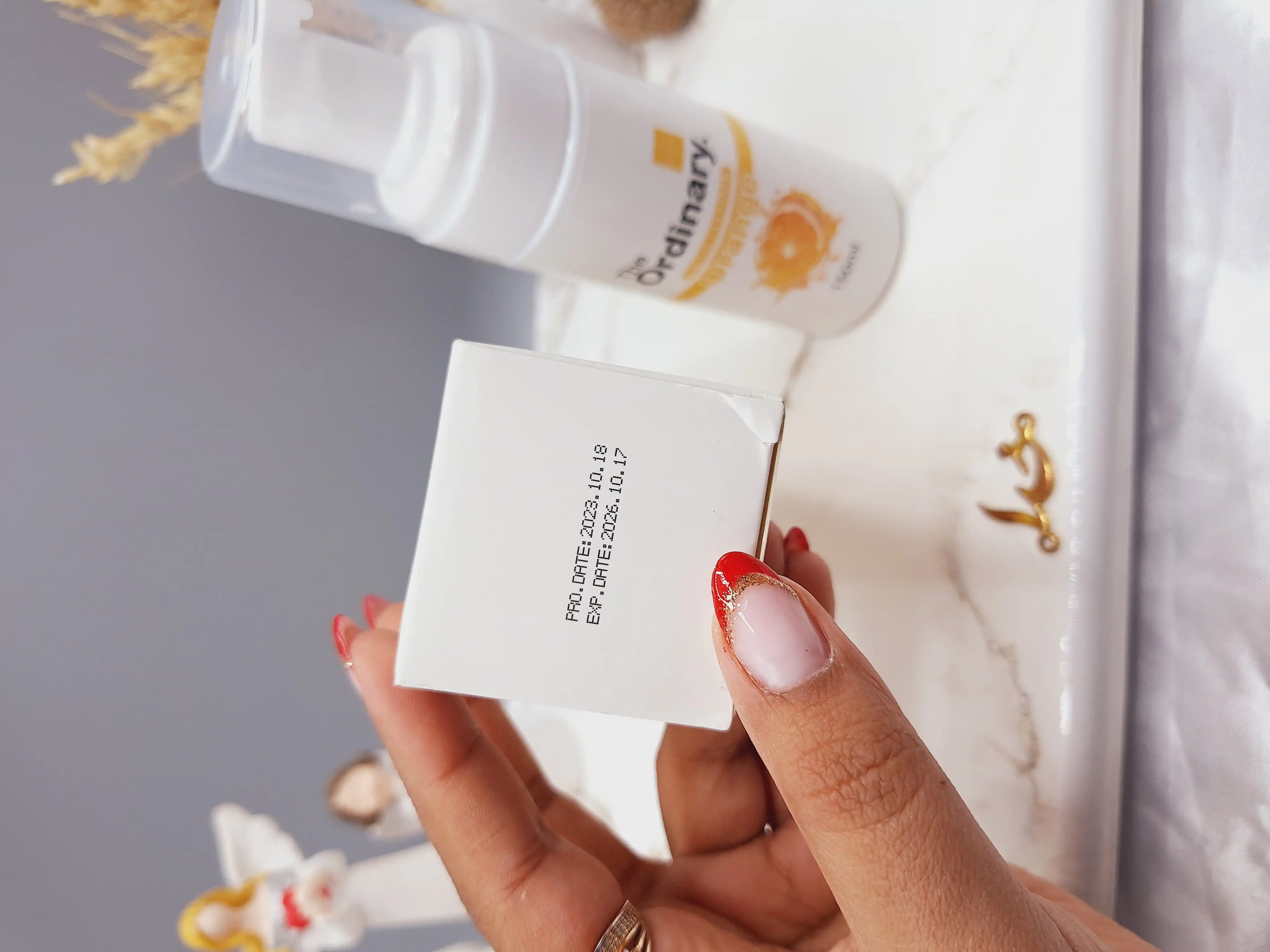 فوم شستشو صورت با عصاره پرتقال برند اوردینری ordinary کد 2201