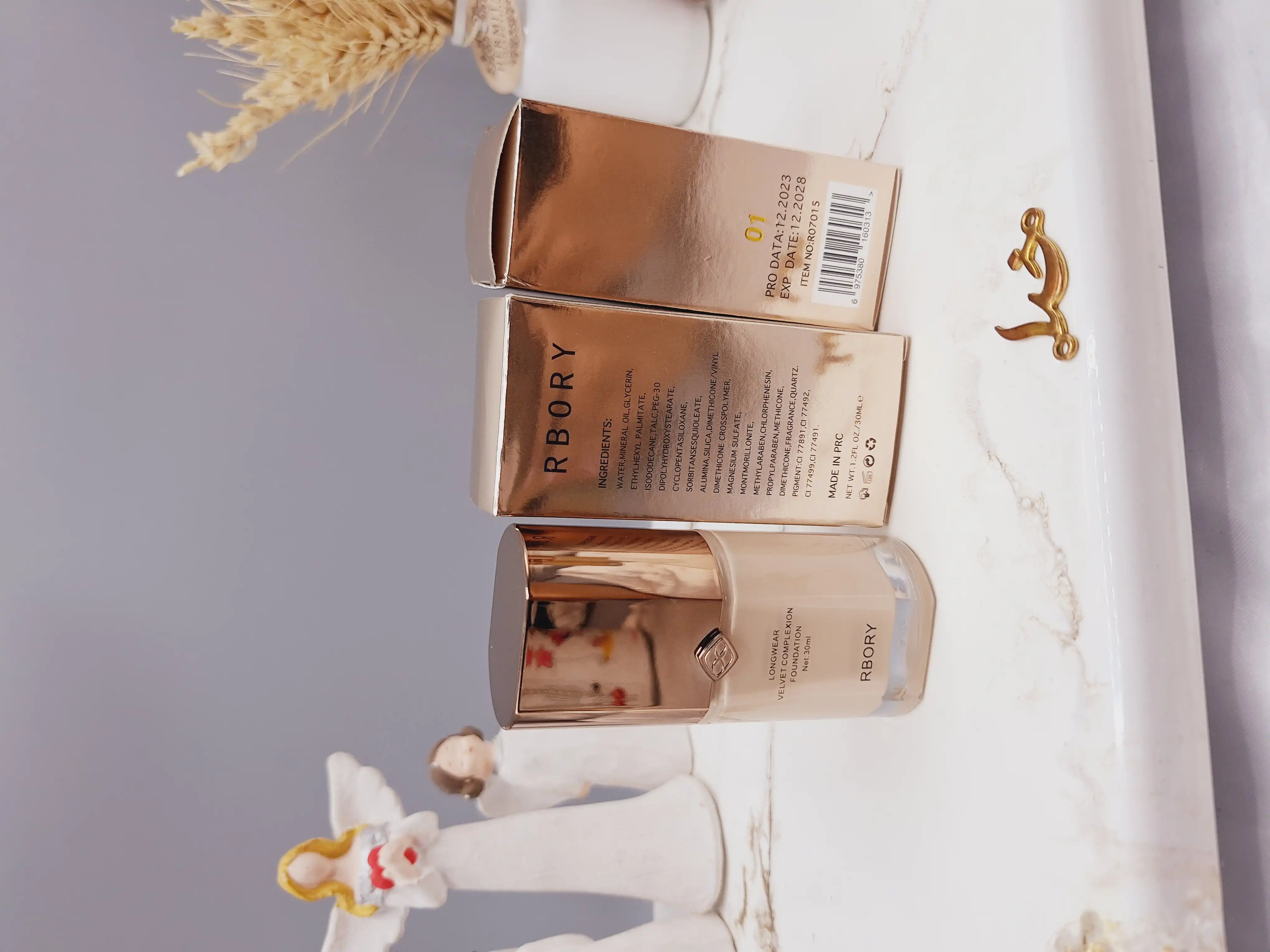 کرم پودر پرطرفدار میکاپ برند معروف RBORY کد R07015 (اصلی)