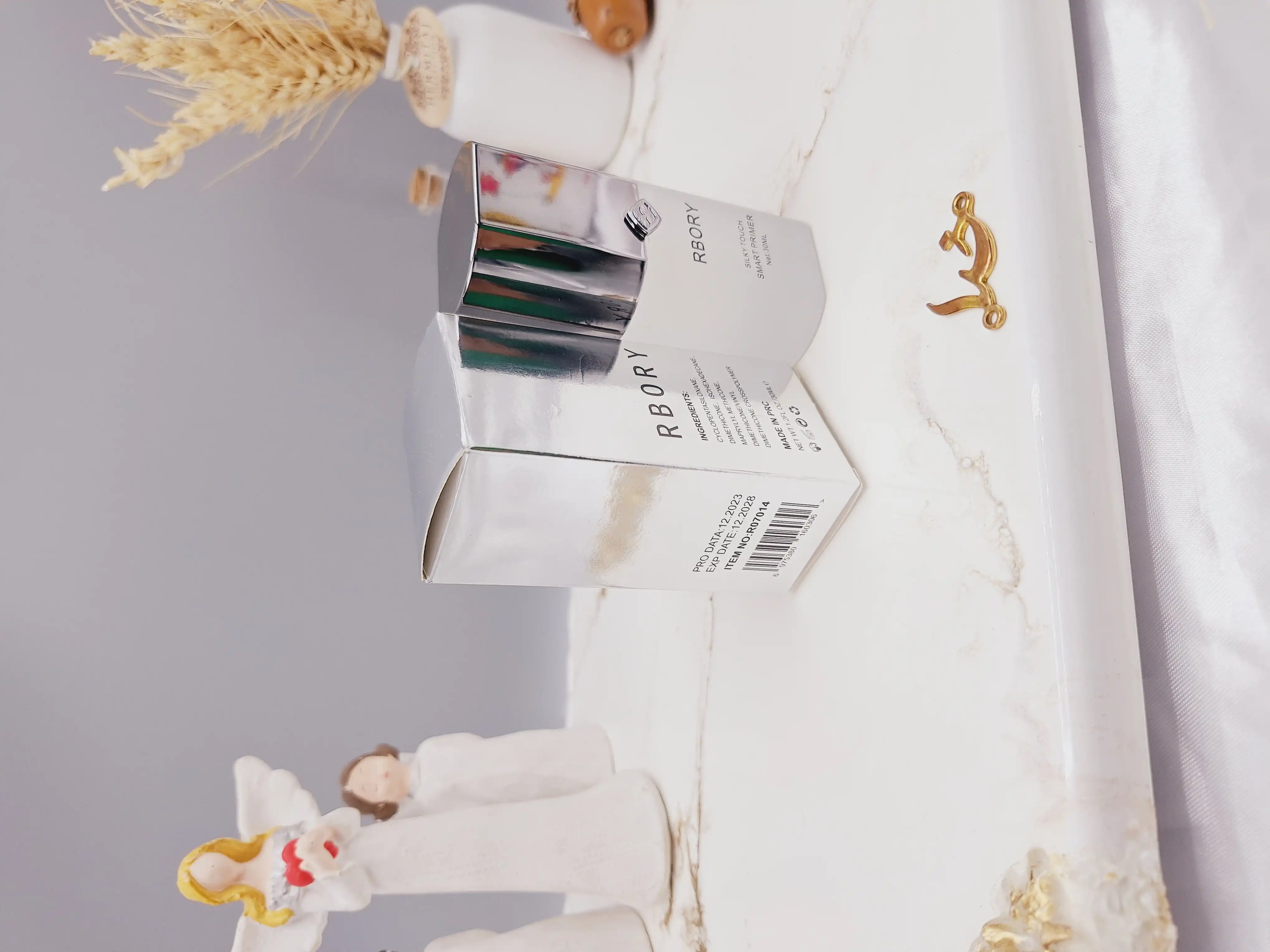 پرایمر آرایشی طرح پر برند RBORY کد R07014