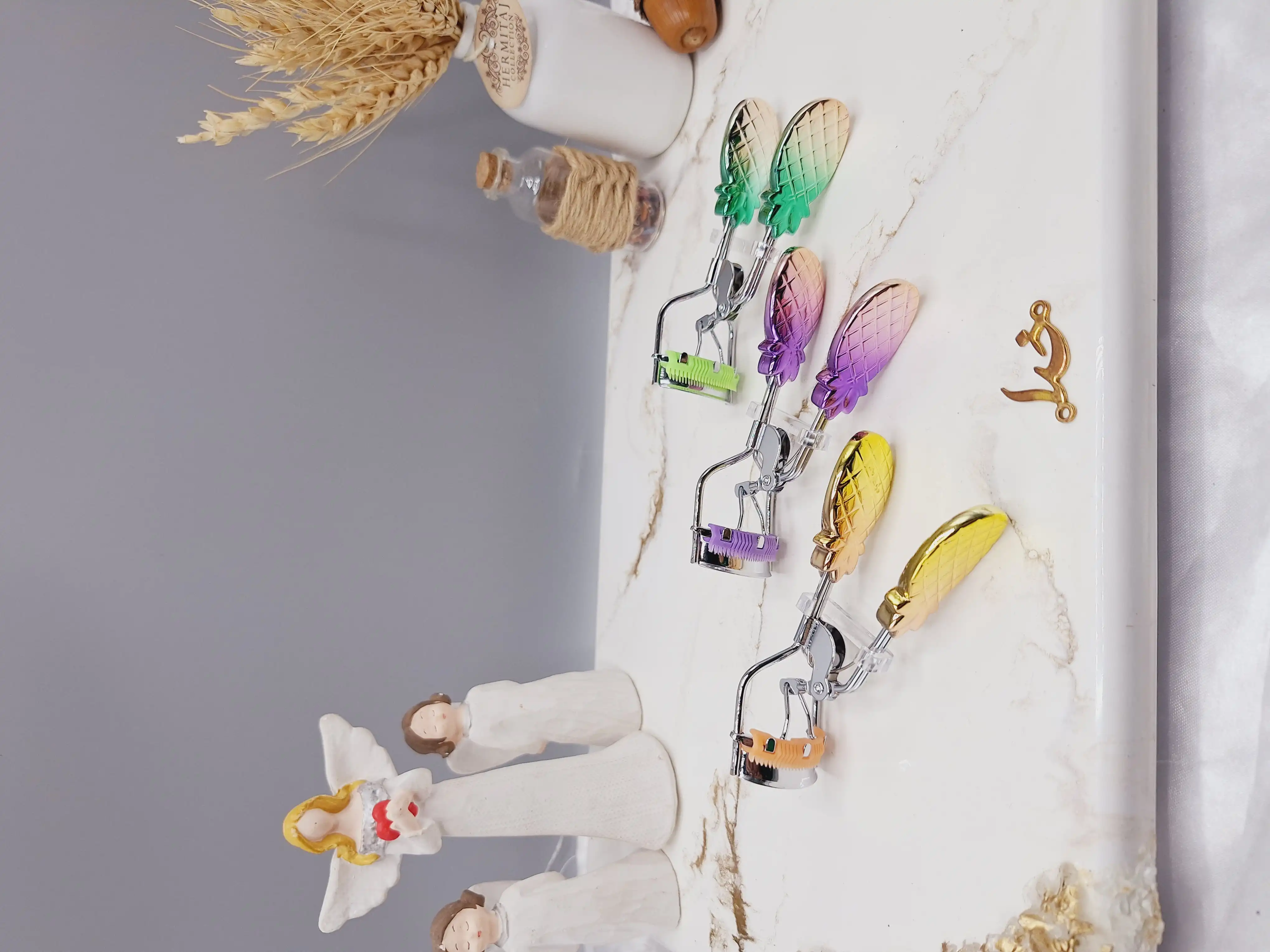 فرمژه طرح آناناس شانه دار