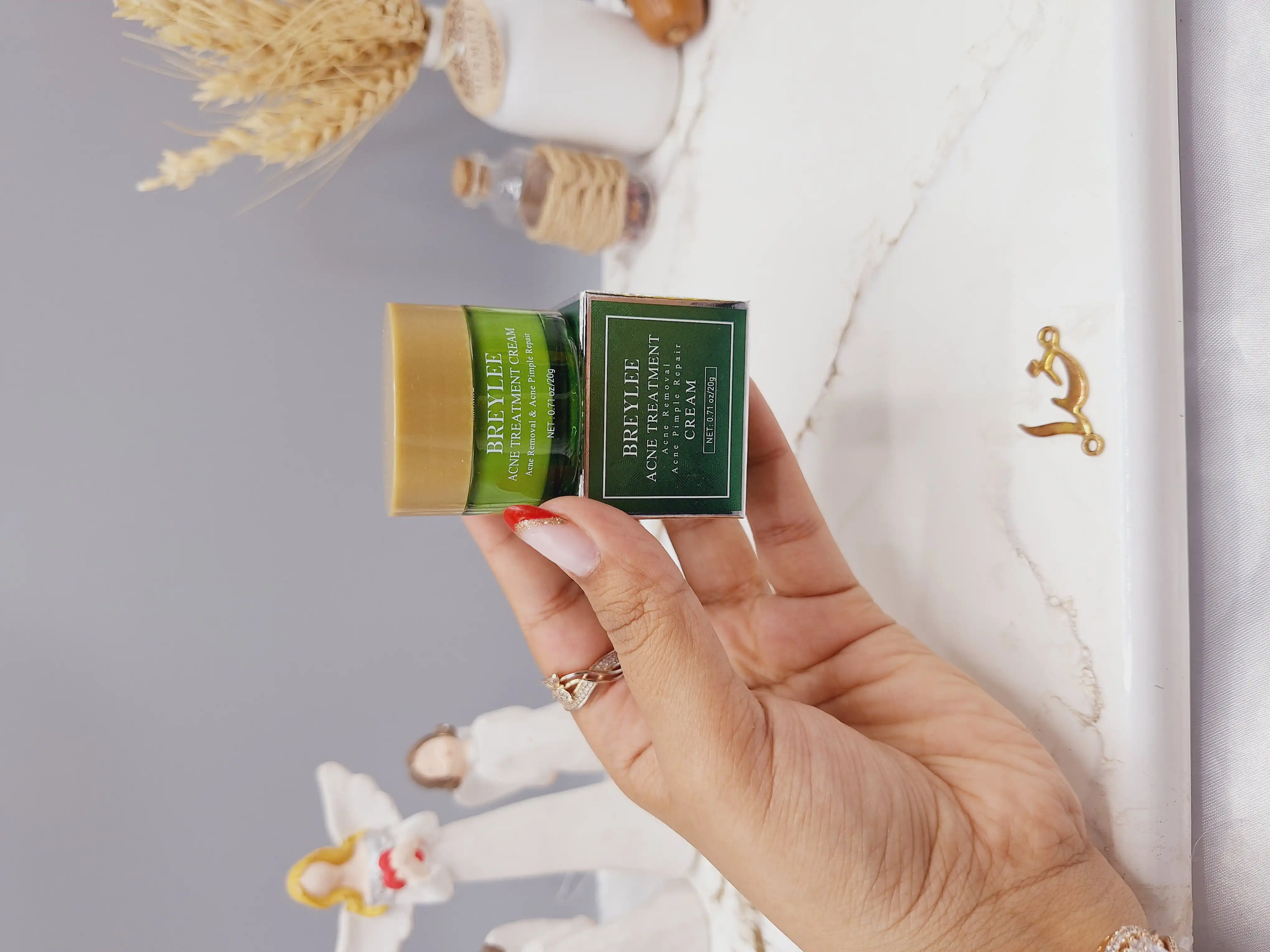 کرم درمان کننده جوش و آکنه چای سبز برند بریلی BREYLEE کد 1589