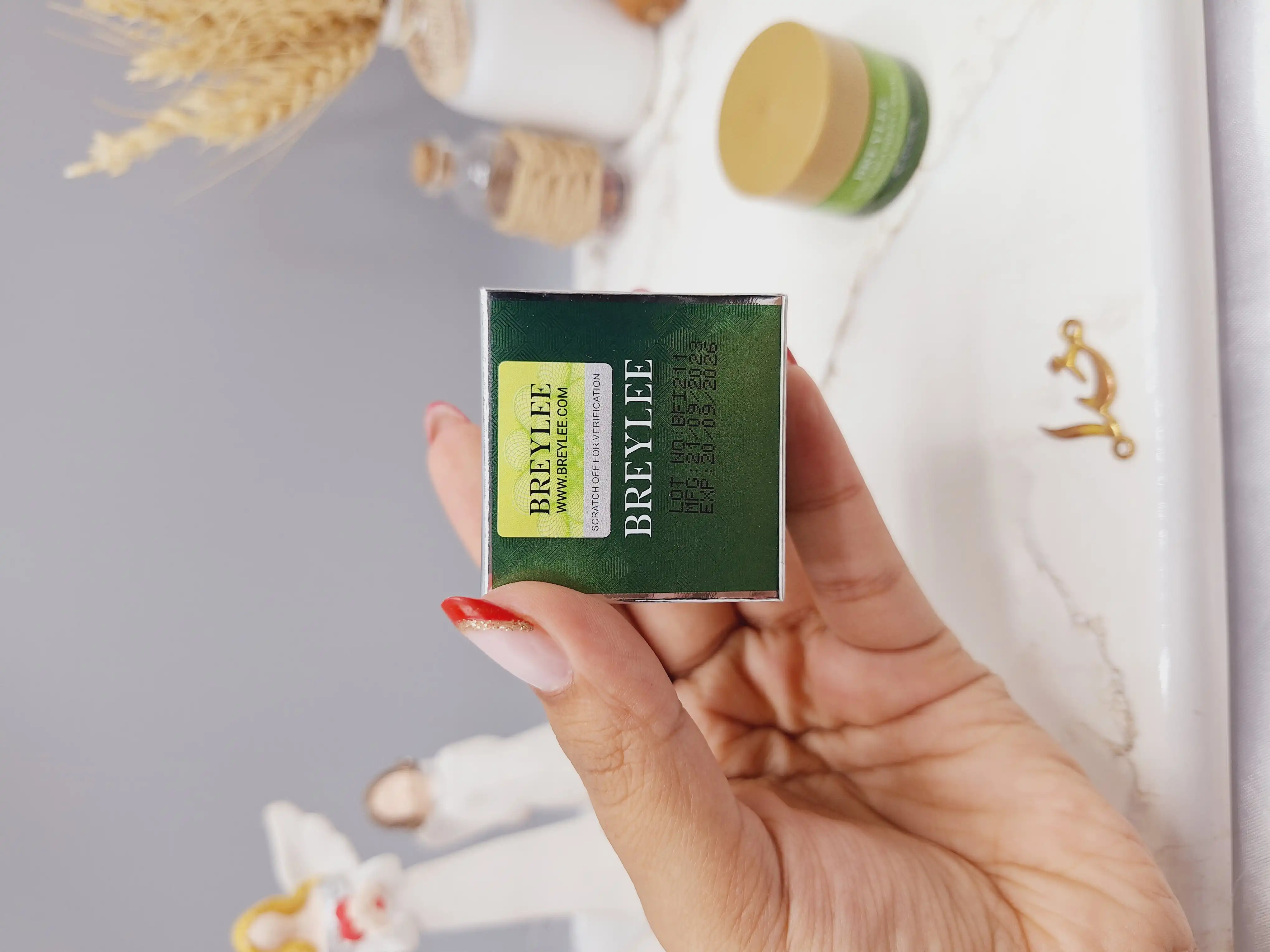 کرم درمان کننده جوش و آکنه چای سبز برند بریلی BREYLEE کد 1589